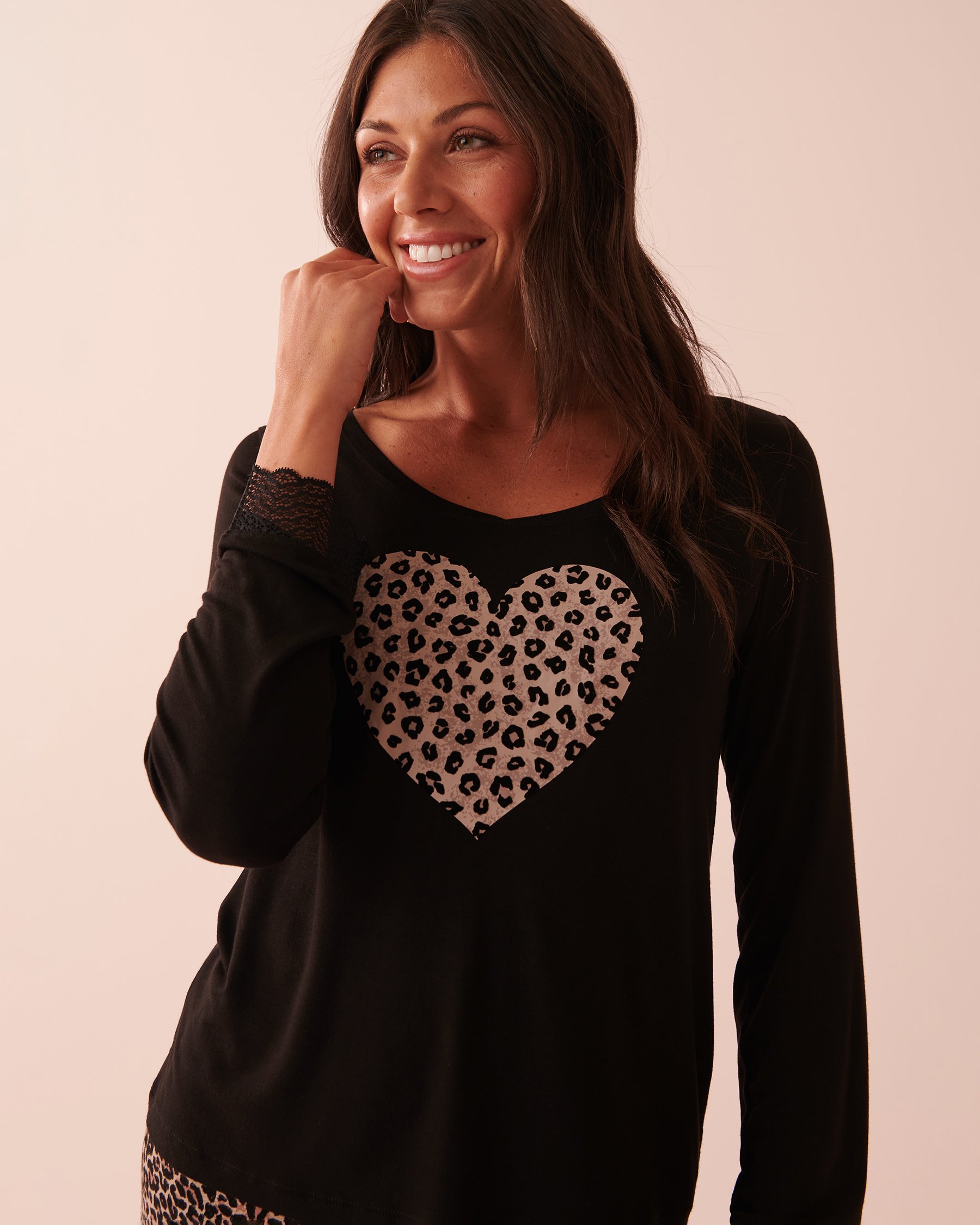 LA VIE EN ROSE Soft Jersey Long Sleeve Shirt Black 40100489 - View1