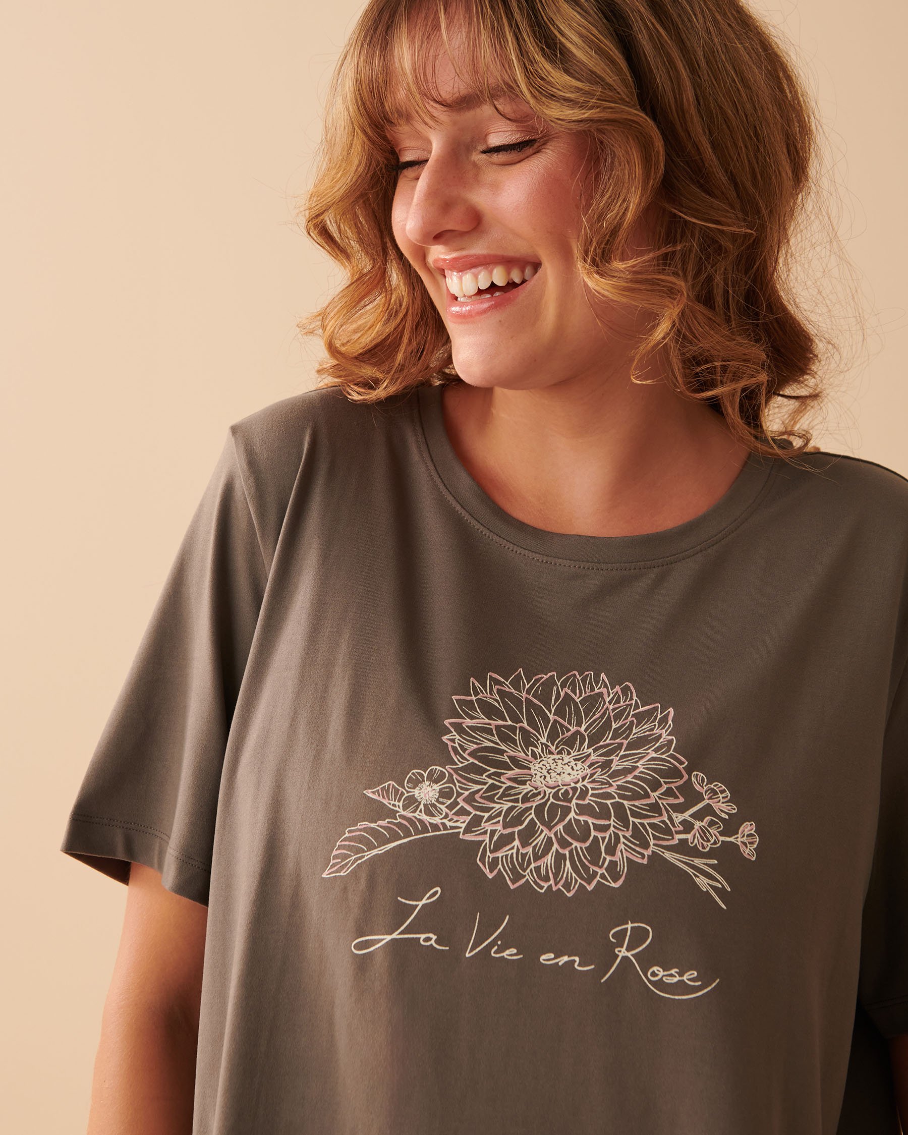 LA VIE EN ROSE Super Soft Crew Neck T-shirt Smoky grey 40100481 - View3