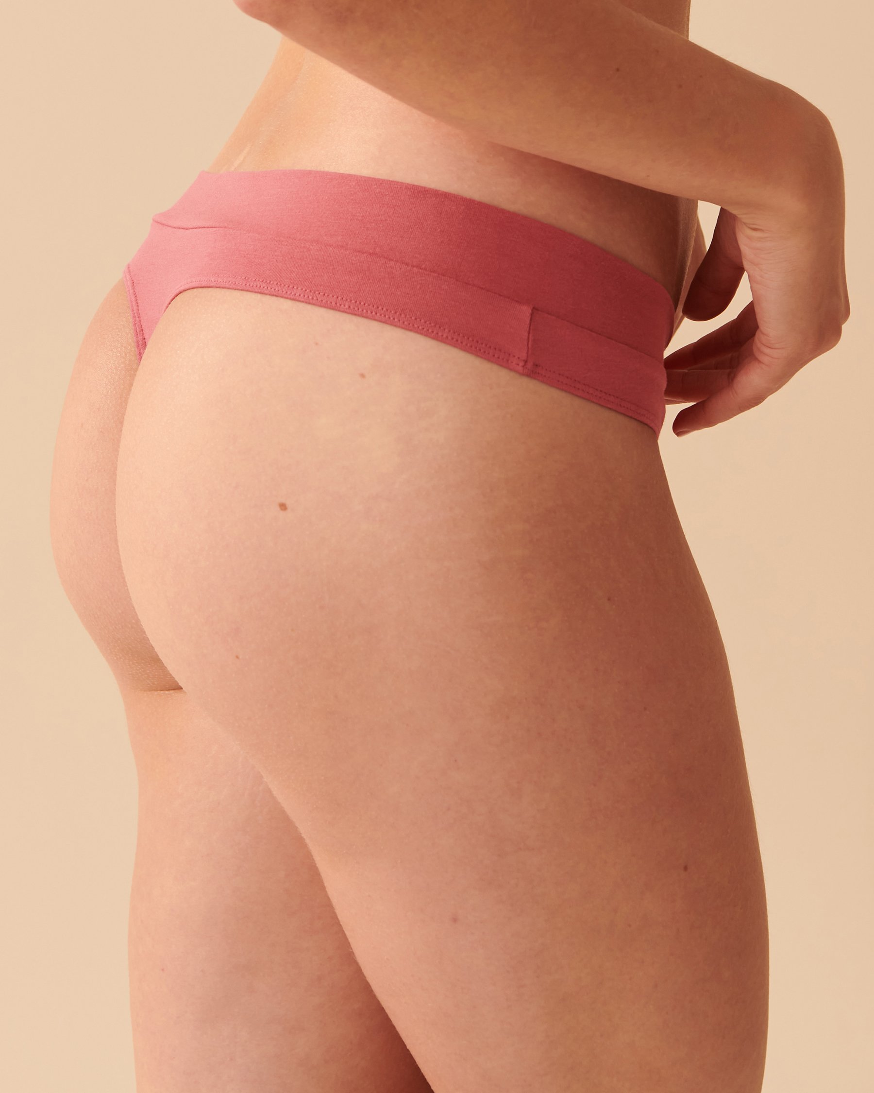 LA VIE EN ROSE Cotton Thong Panty Rosé wine 20100360 - View2