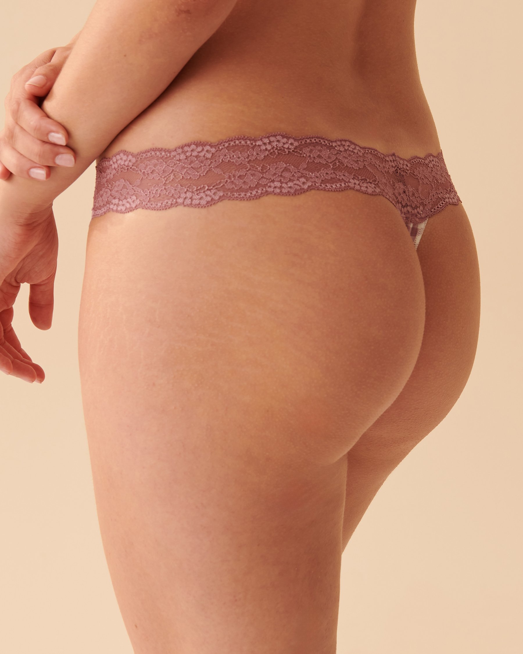 LA VIE EN ROSE Cotton and Lace Band Thong Panty Misty plum plaid 20100363 - View2