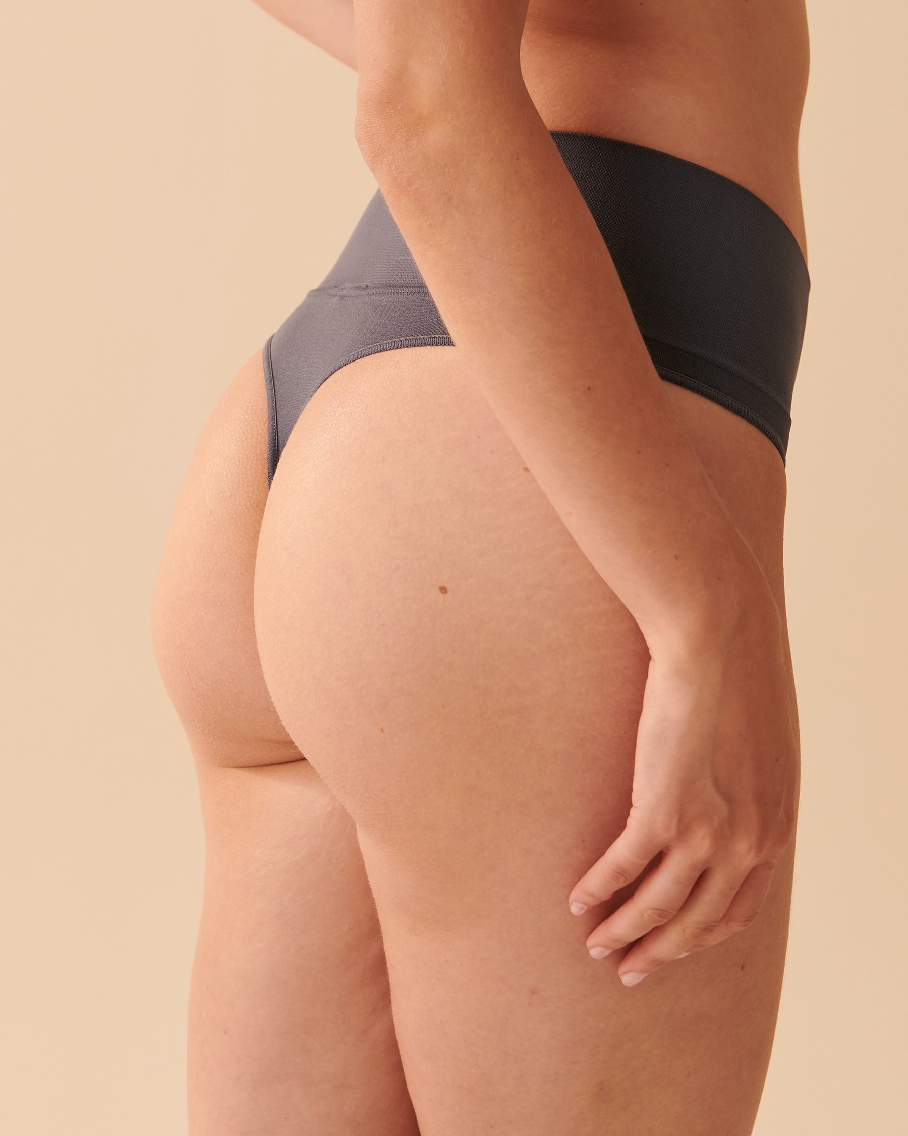 LA VIE EN ROSE Seamless High Waist Thong Panty Ombre blue 20200393 - View2