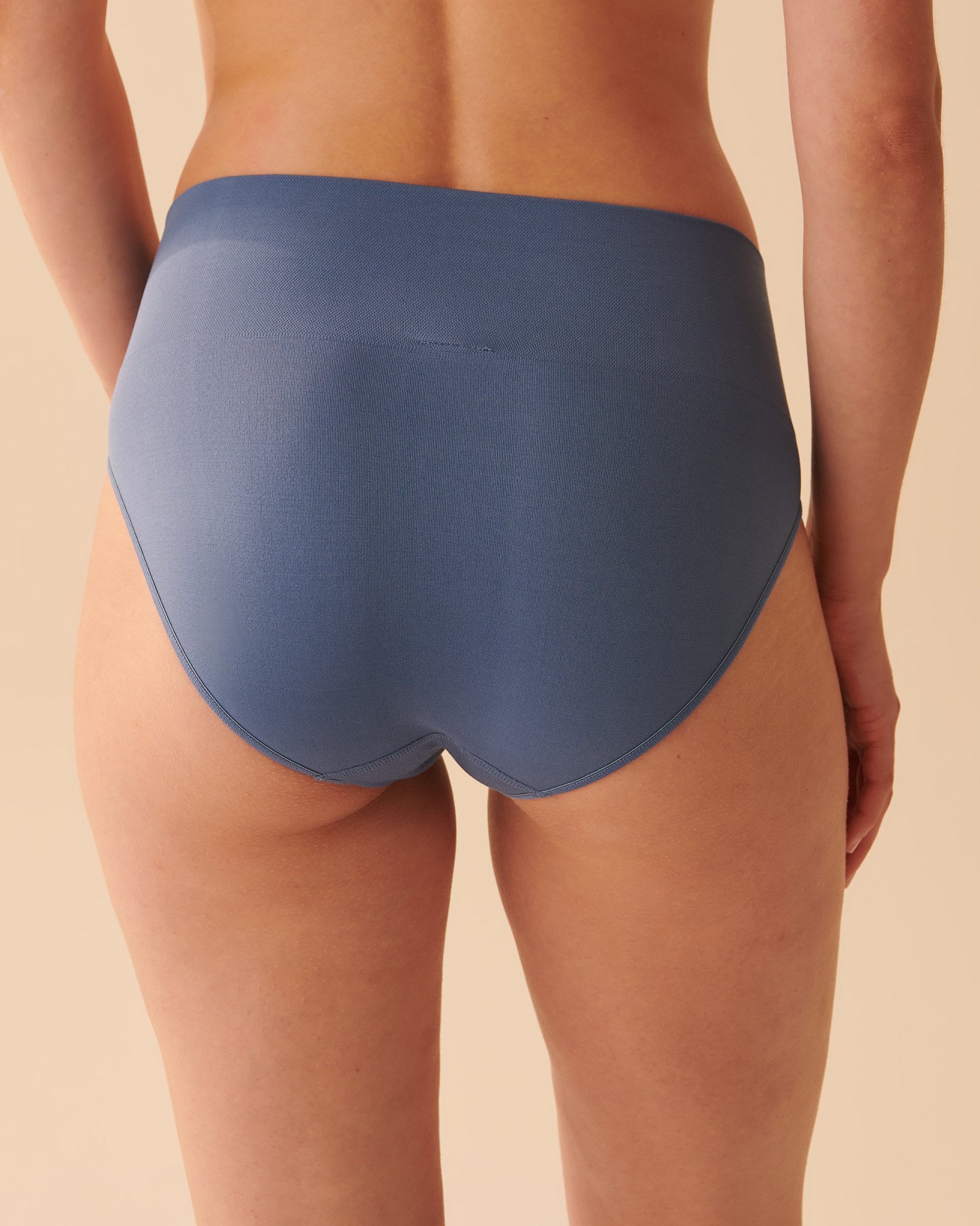 LA VIE EN ROSE Seamless High Waist Bikini Panty Blue horizon 20200394 - View2