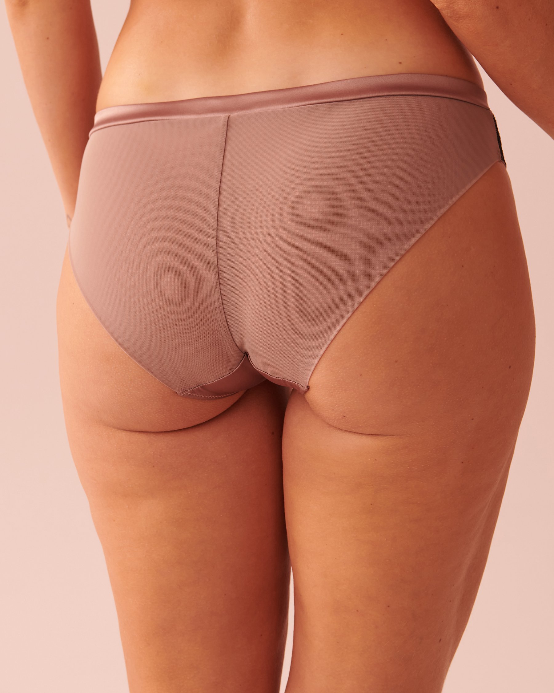 LA VIE EN ROSE Satin and Lace Detail Bikini Panty Mocha 20300246 - View2