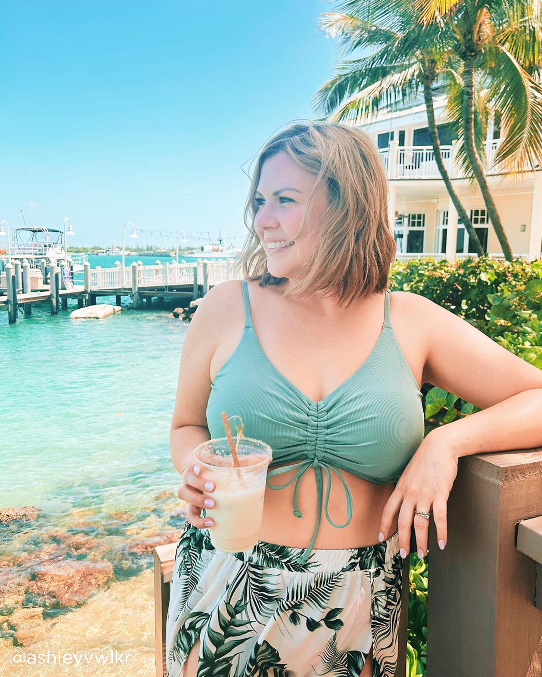 LA VIE EN ROSE AQUA LILYPAD Recycled Fibers Laced Front Bralette Bikini Top Sage 70100400 - View8