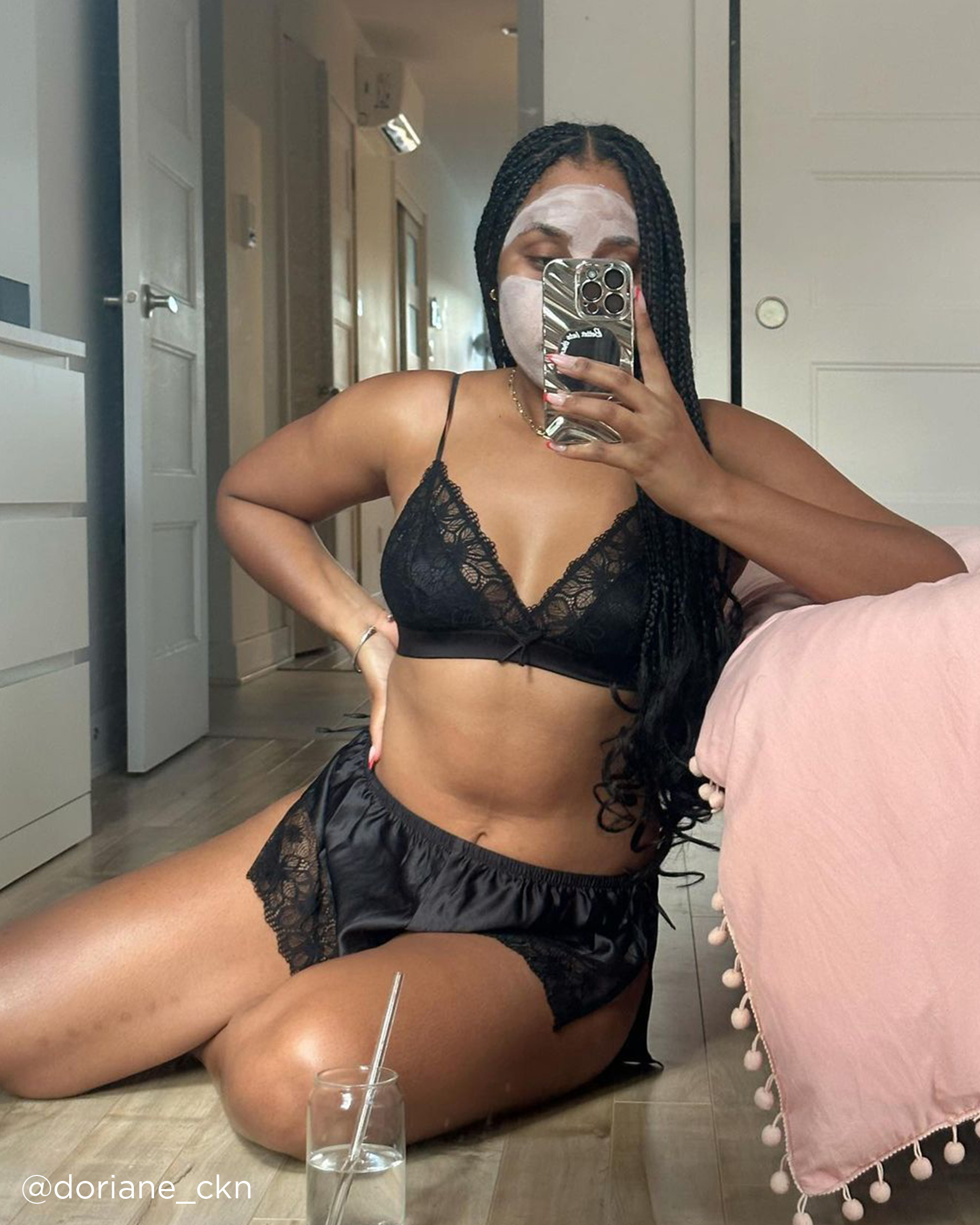 LA VIE EN ROSE Satin and Lace 2-piece Set Black 60400021 - View9