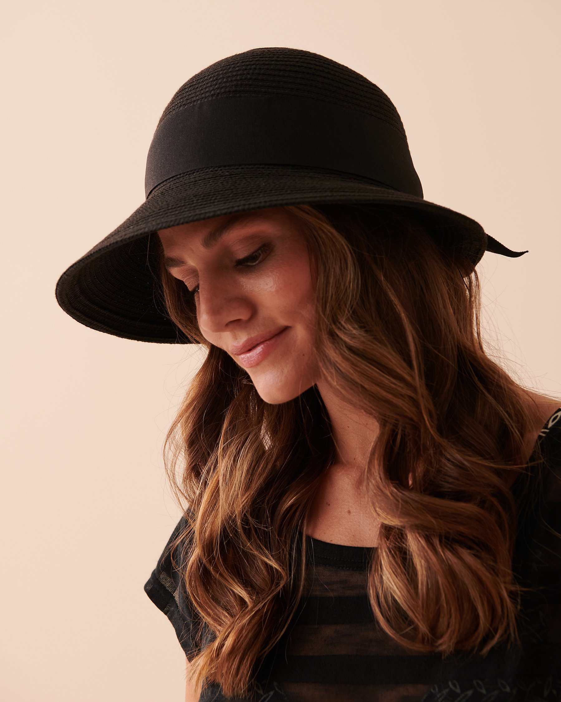 LA VIE EN ROSE AQUA Vintage Cloche Hat with Scarf Black 80500088 - View3