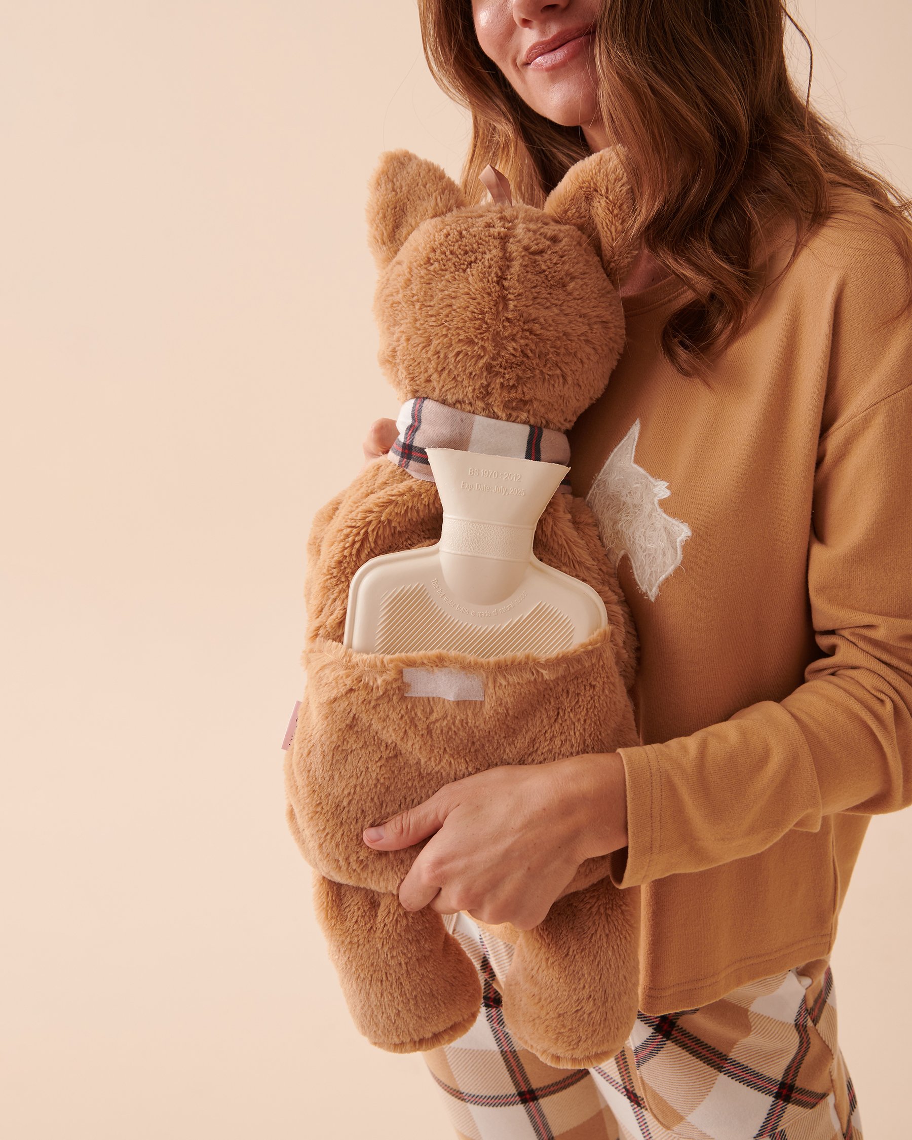 LA VIE EN ROSE Bouillotte chien scottie Caramel salé 40700290 - Voir2