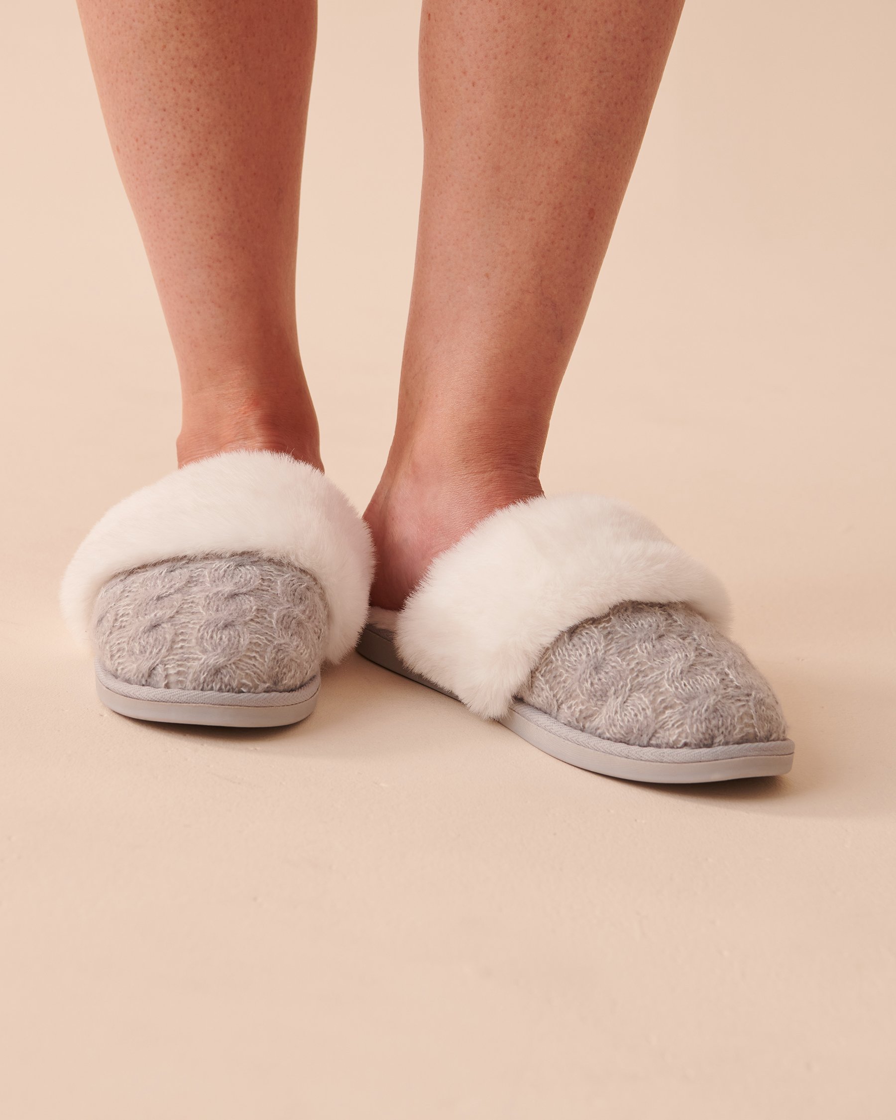 LA VIE EN ROSE Pantoufles mules en tricot Poussières d'étoiles 40700298 - Voir1