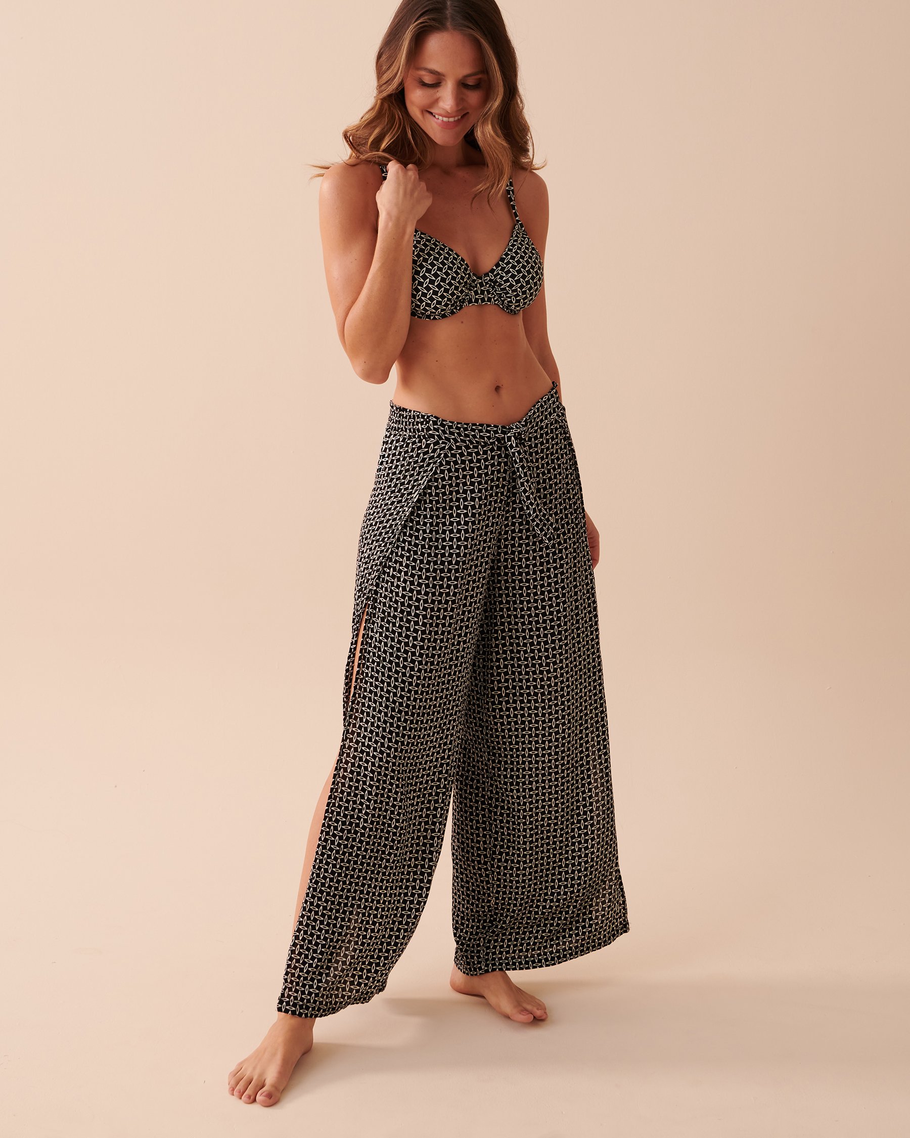 LA VIE EN ROSE AQUA Wrap Around Crinkle Pants Abstract geometric 80200038 - View3