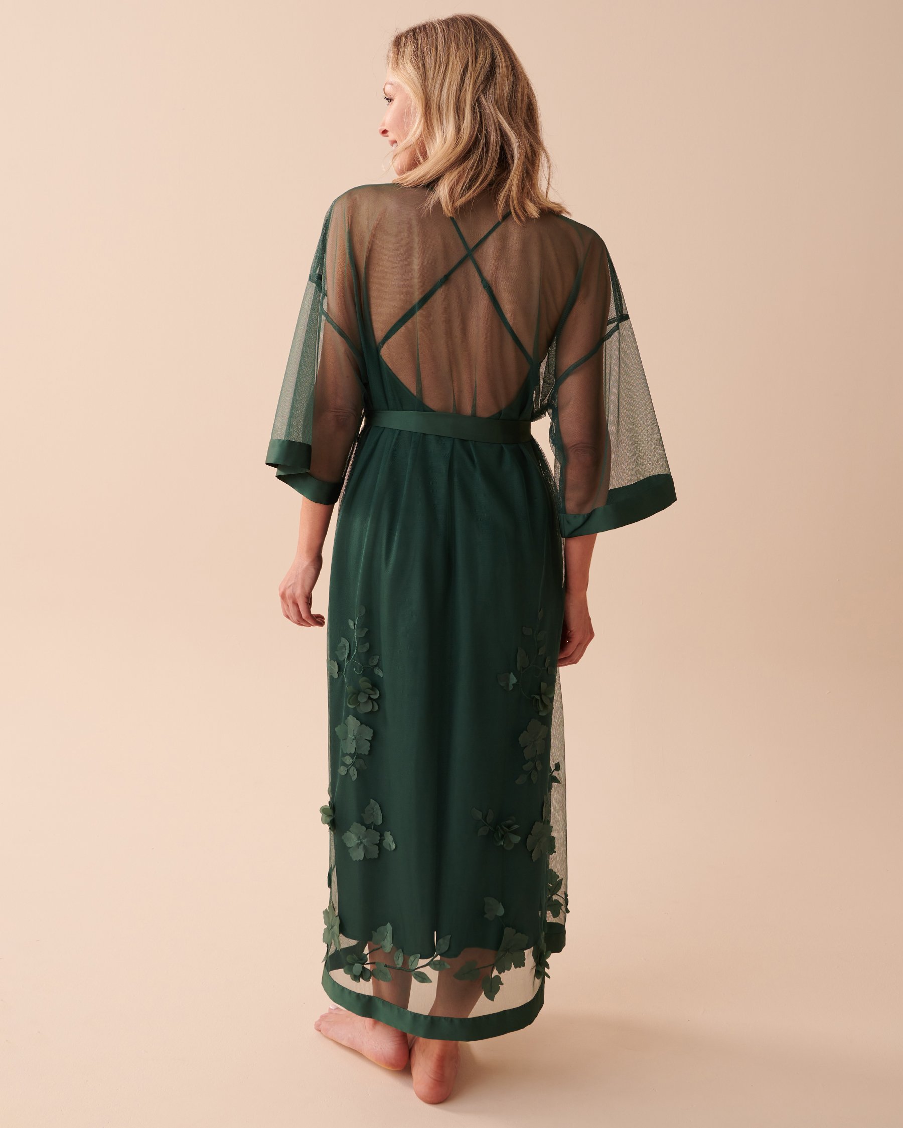 LA VIE EN ROSE Long Sheer Mesh Floral Kimono Pine Green 60600062 - View2