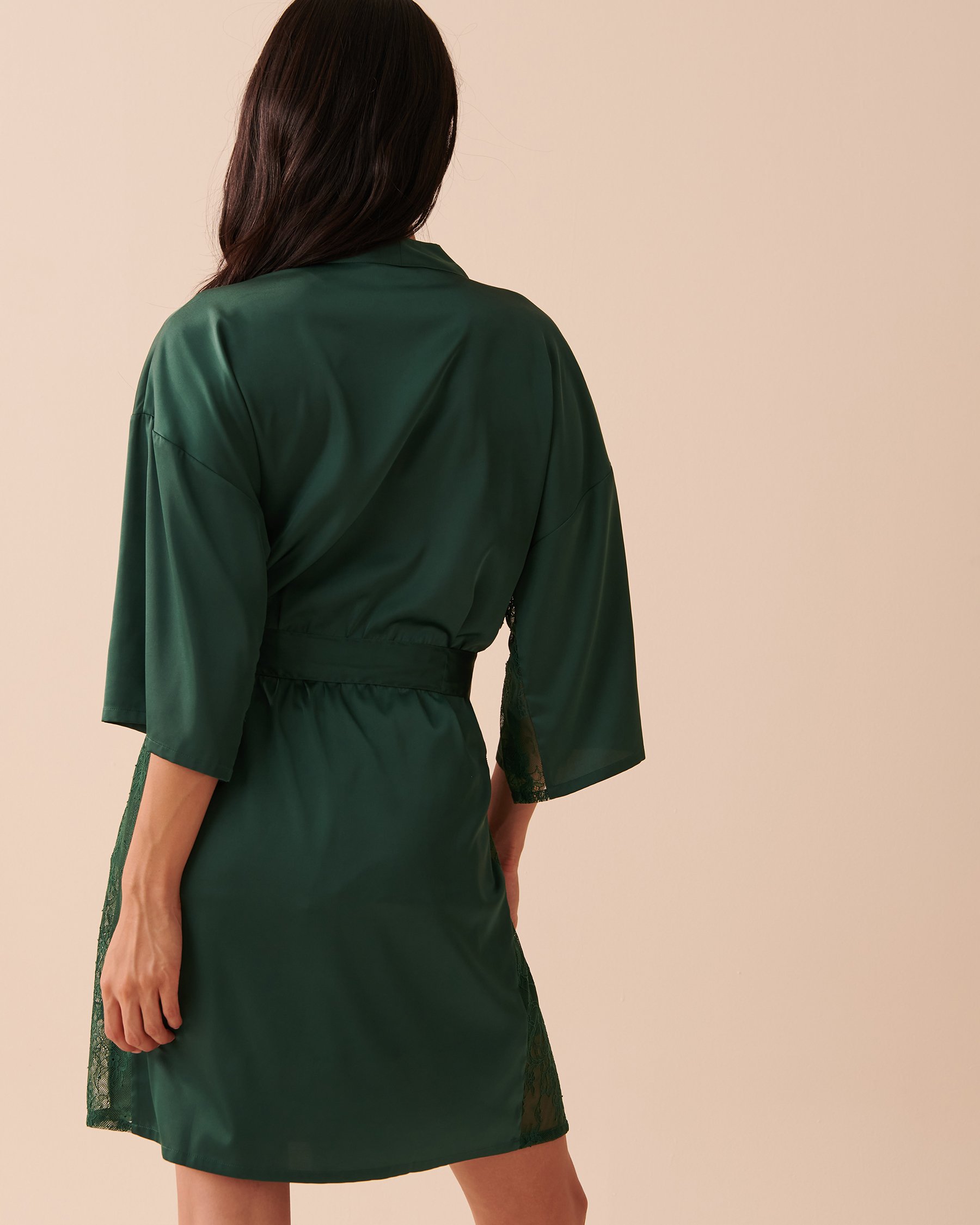 LA VIE EN ROSE Satin and Lace Kimono Pine Green 60600063 - View3