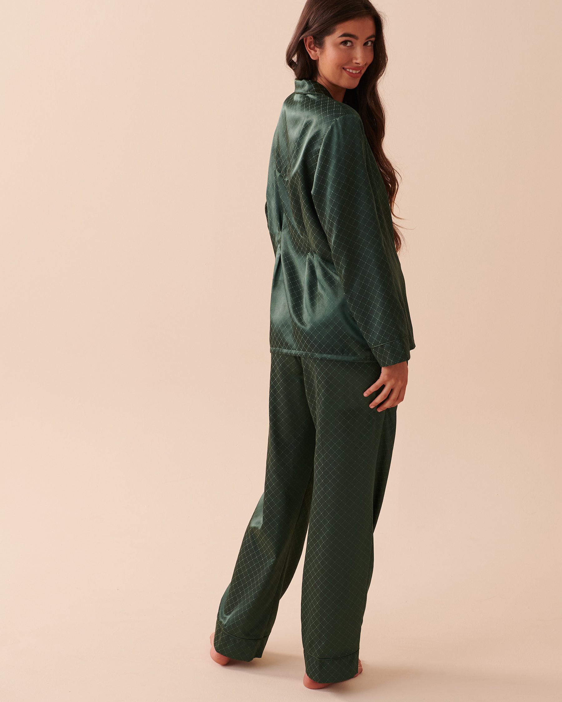 LA VIE EN ROSE Jacquard Satin Pajama Set Pine Green 60400031 - View2