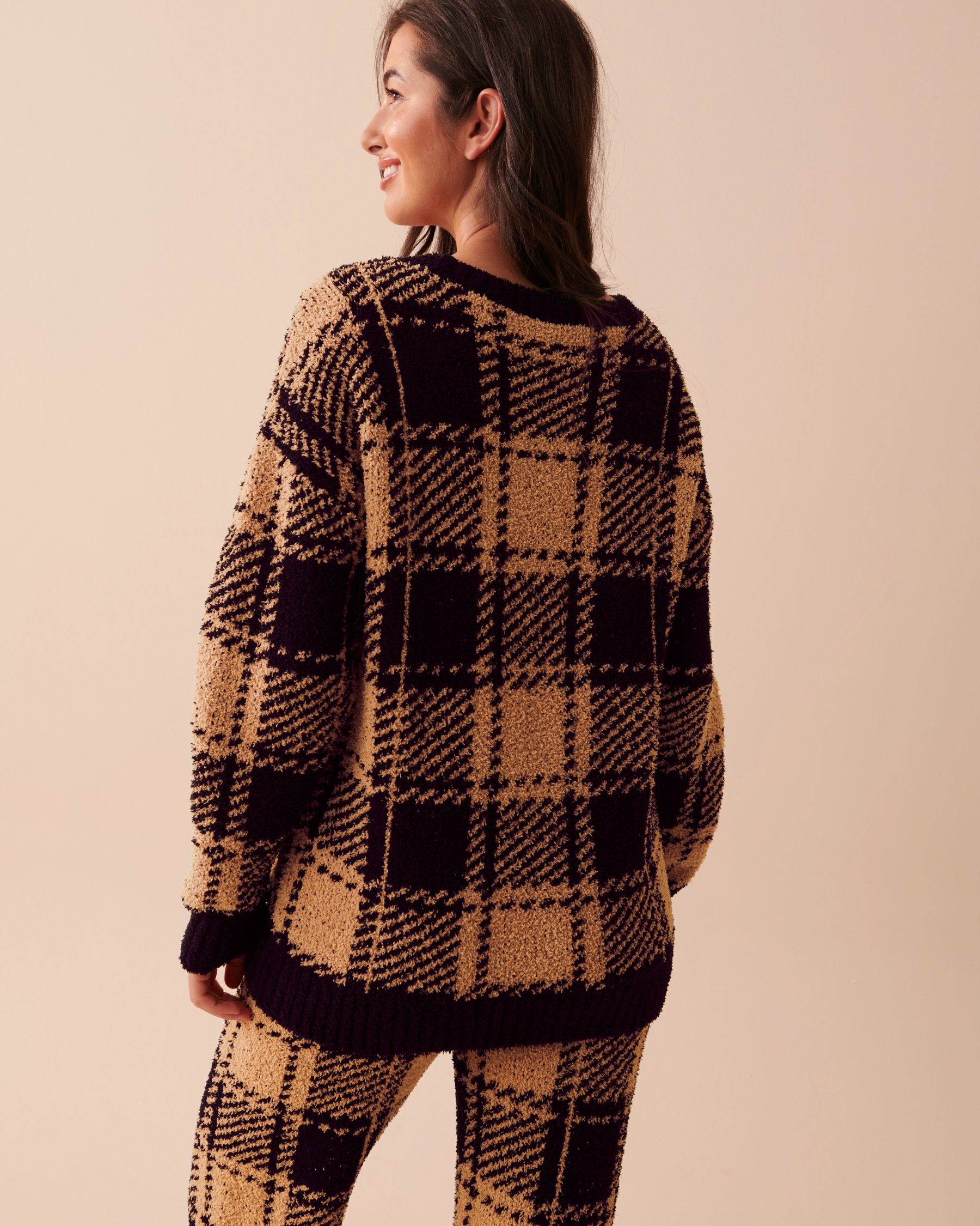 LA VIE EN ROSE Chenille Long Sleeve Shirt Black and Caramel Plaid 50100073 - View2