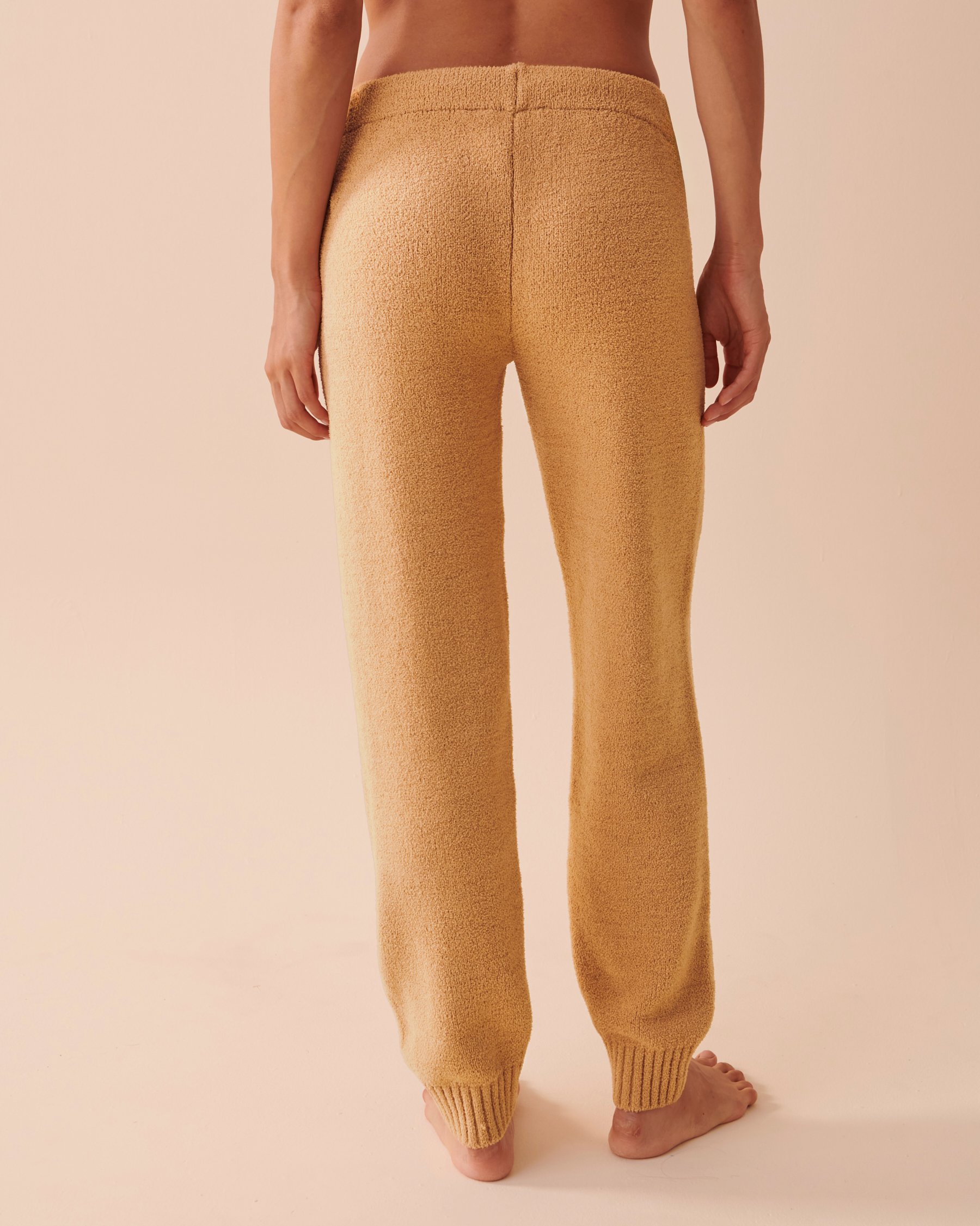 LA VIE EN ROSE Pantalon ajusté en chenille Caramel salé 50200061 - Voir2