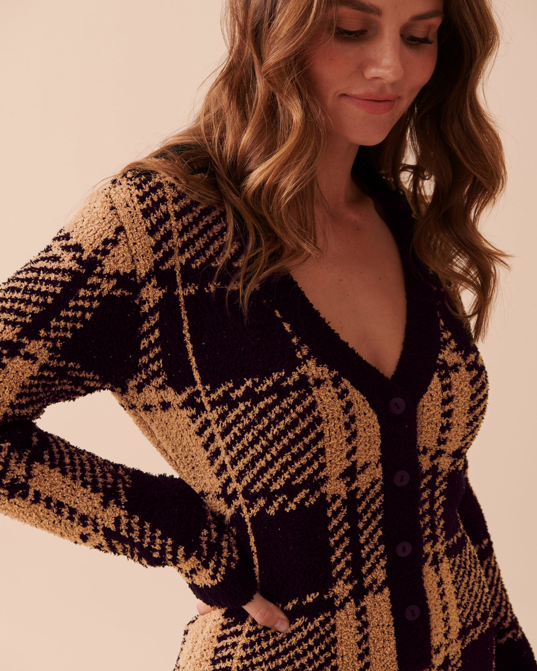 LA VIE EN ROSE Chenille Long Sleeve Romper Black and Caramel Plaid 50300010 - View5