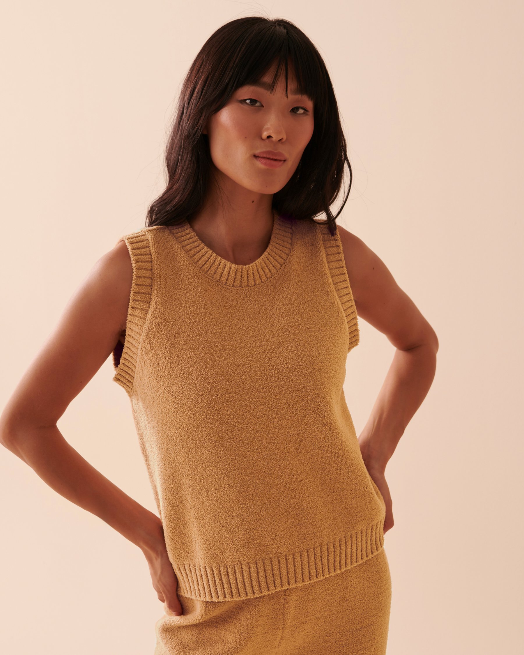 LA VIE EN ROSE Chenille Cami Salted Caramel 50100075 - View1