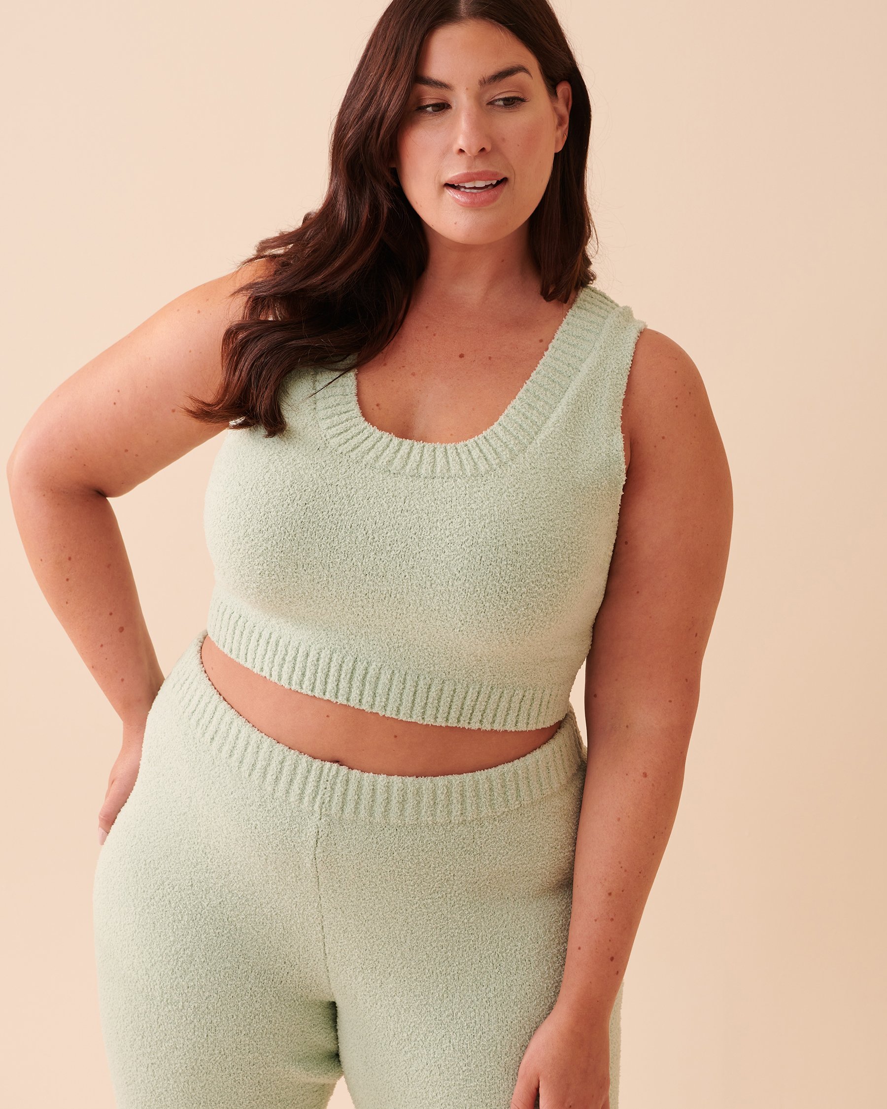 LA VIE EN ROSE Chenille Crop Cami Mint Creams 50100077 - View4