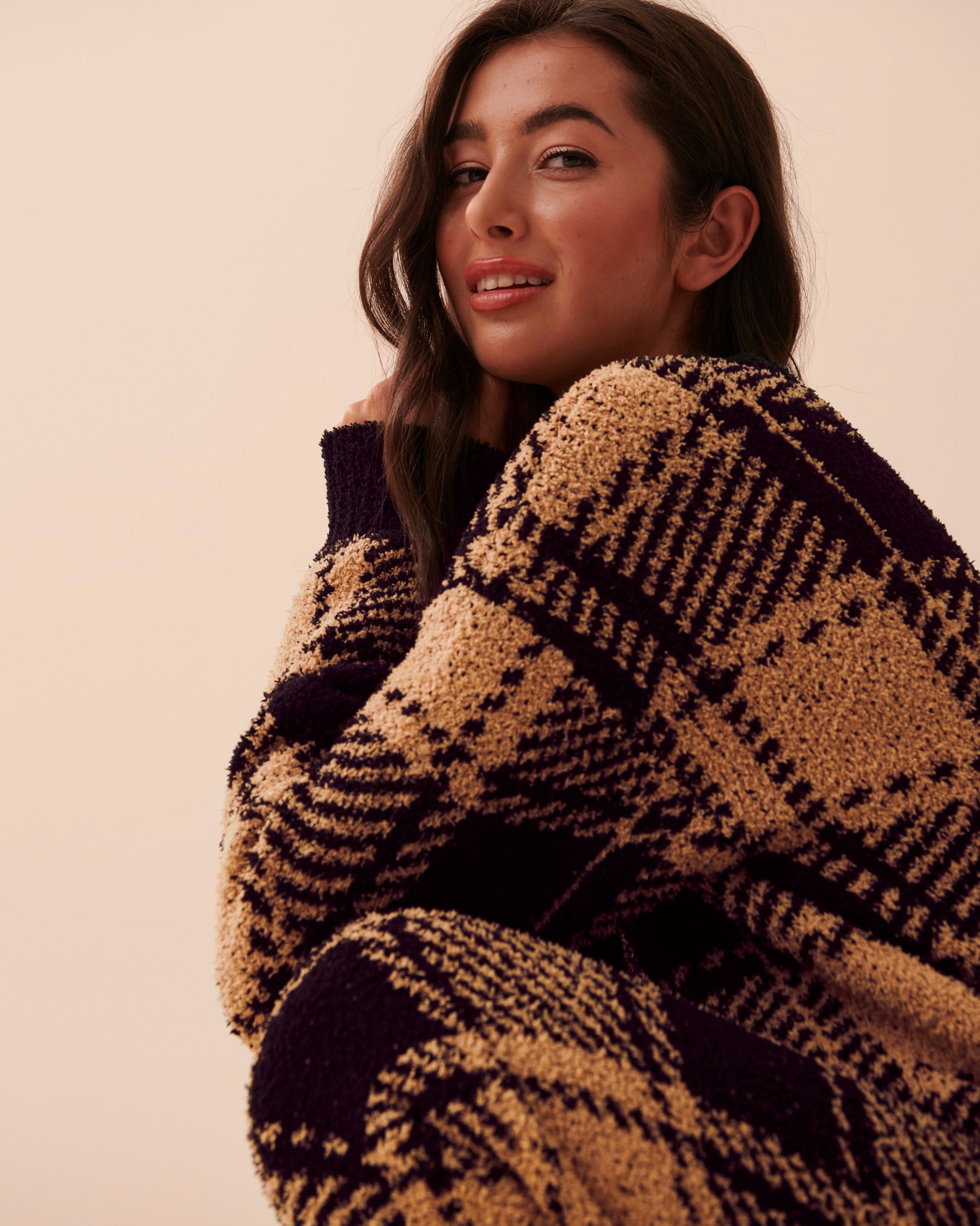 LA VIE EN ROSE Chenille Long Sleeve Shirt Black and Caramel Plaid 50100073 - View3