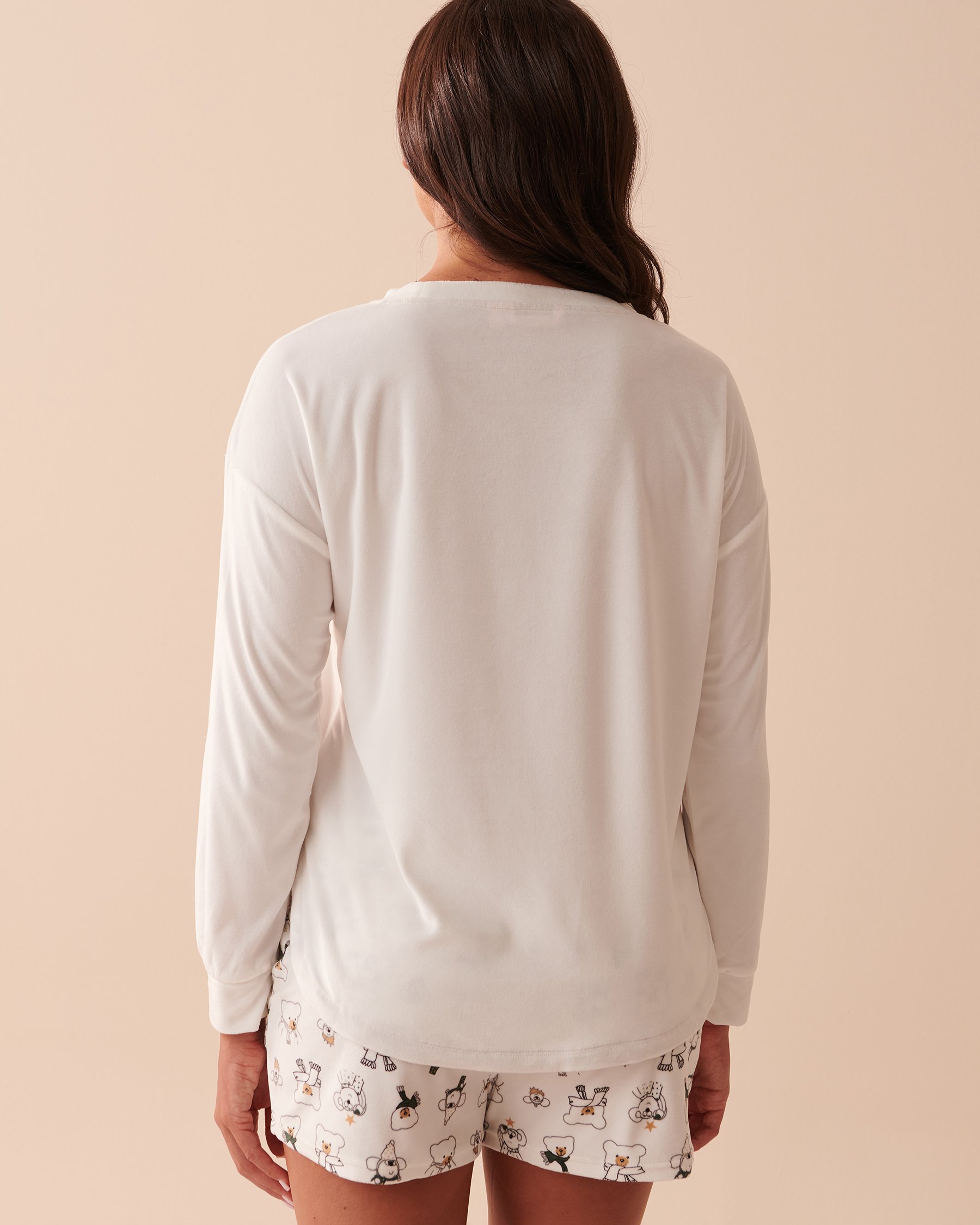 LA VIE EN ROSE Luxury Velour Long Sleeve Shirt Snow White 40100492 - View2