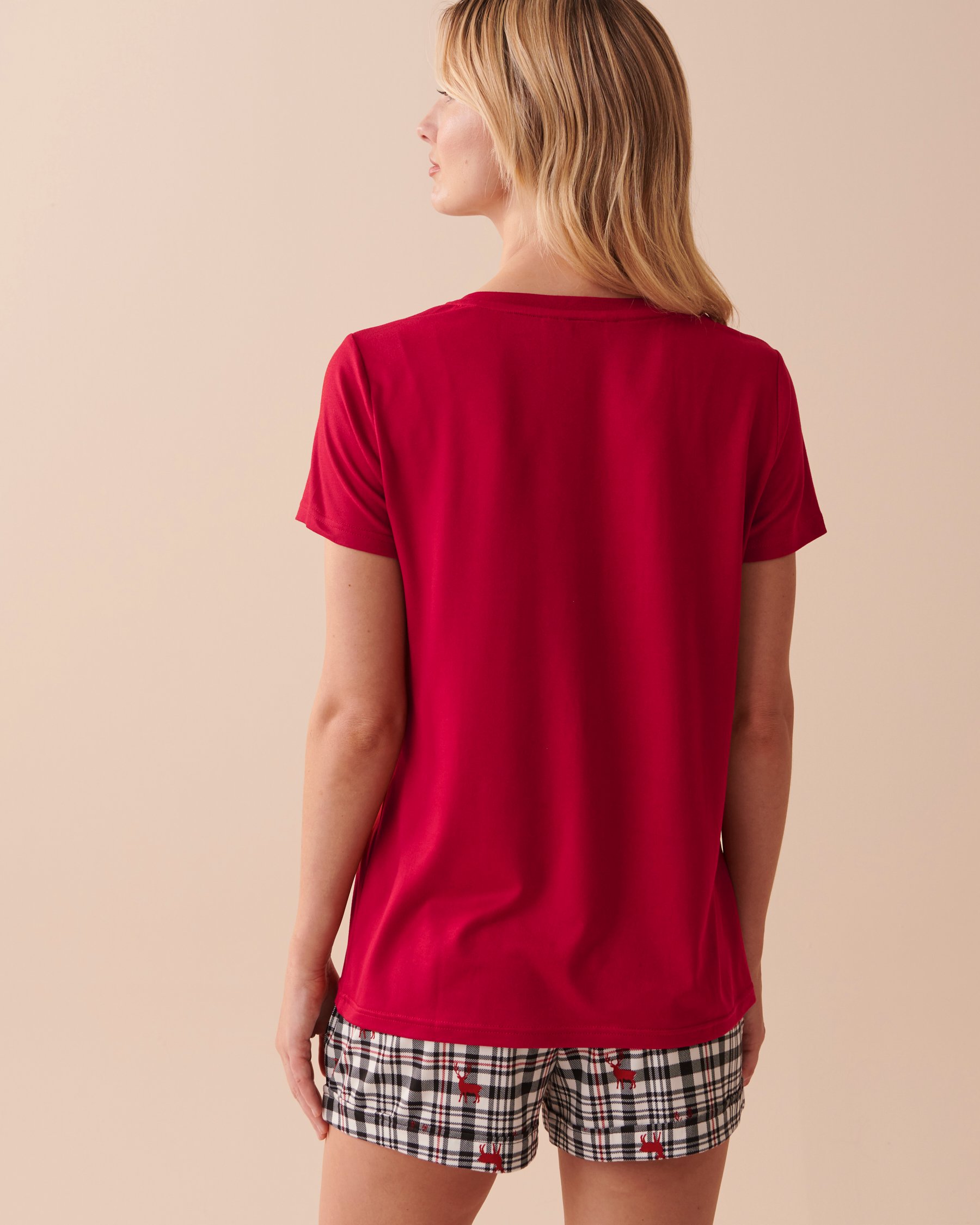 LA VIE EN ROSE Deer Print Super Soft V-neck T-shirt Jingle Red 40100502 - View2
