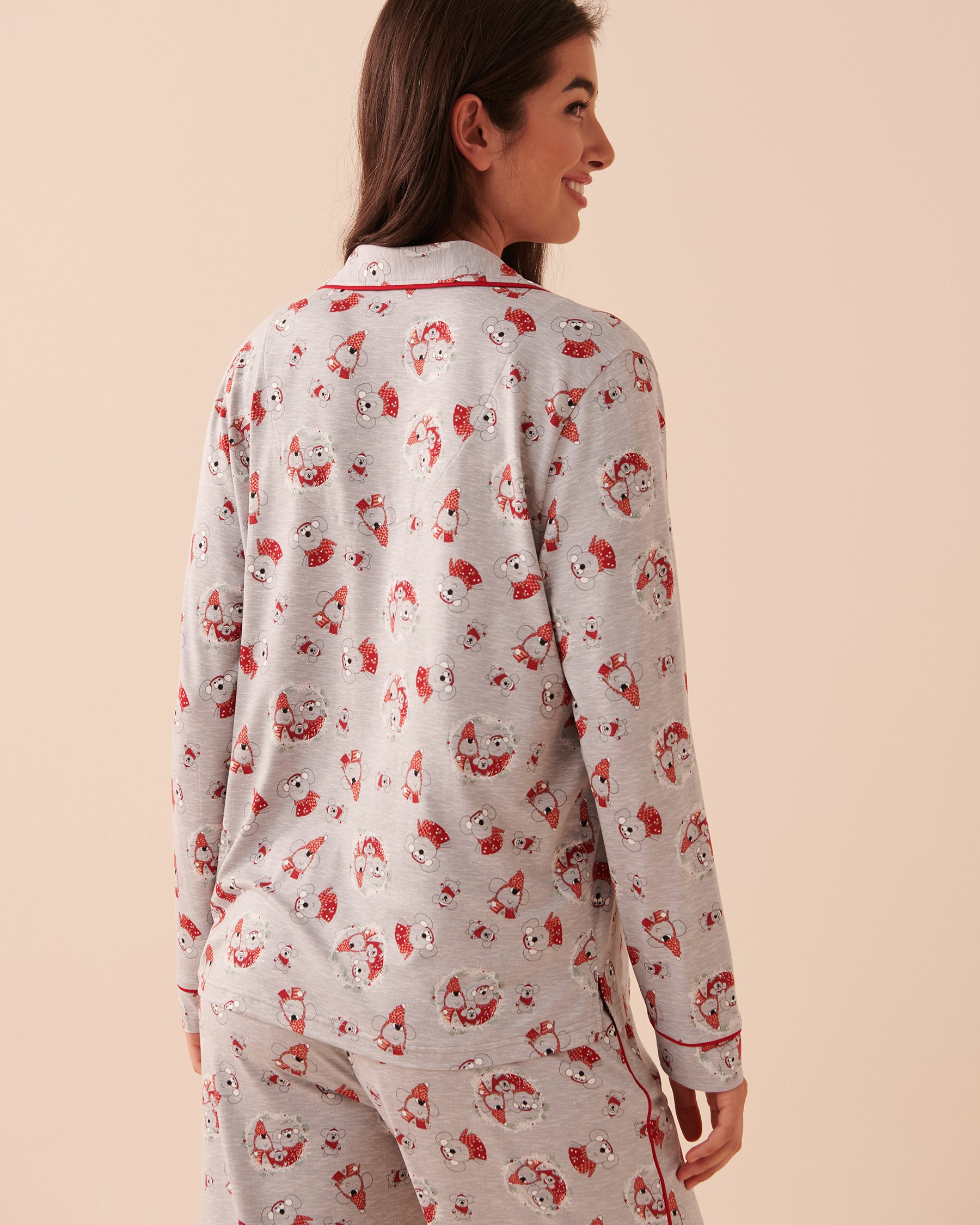 LA VIE EN ROSE Mouse Print Super Soft Button-down Shirt Mouse Family 40100504 - View2