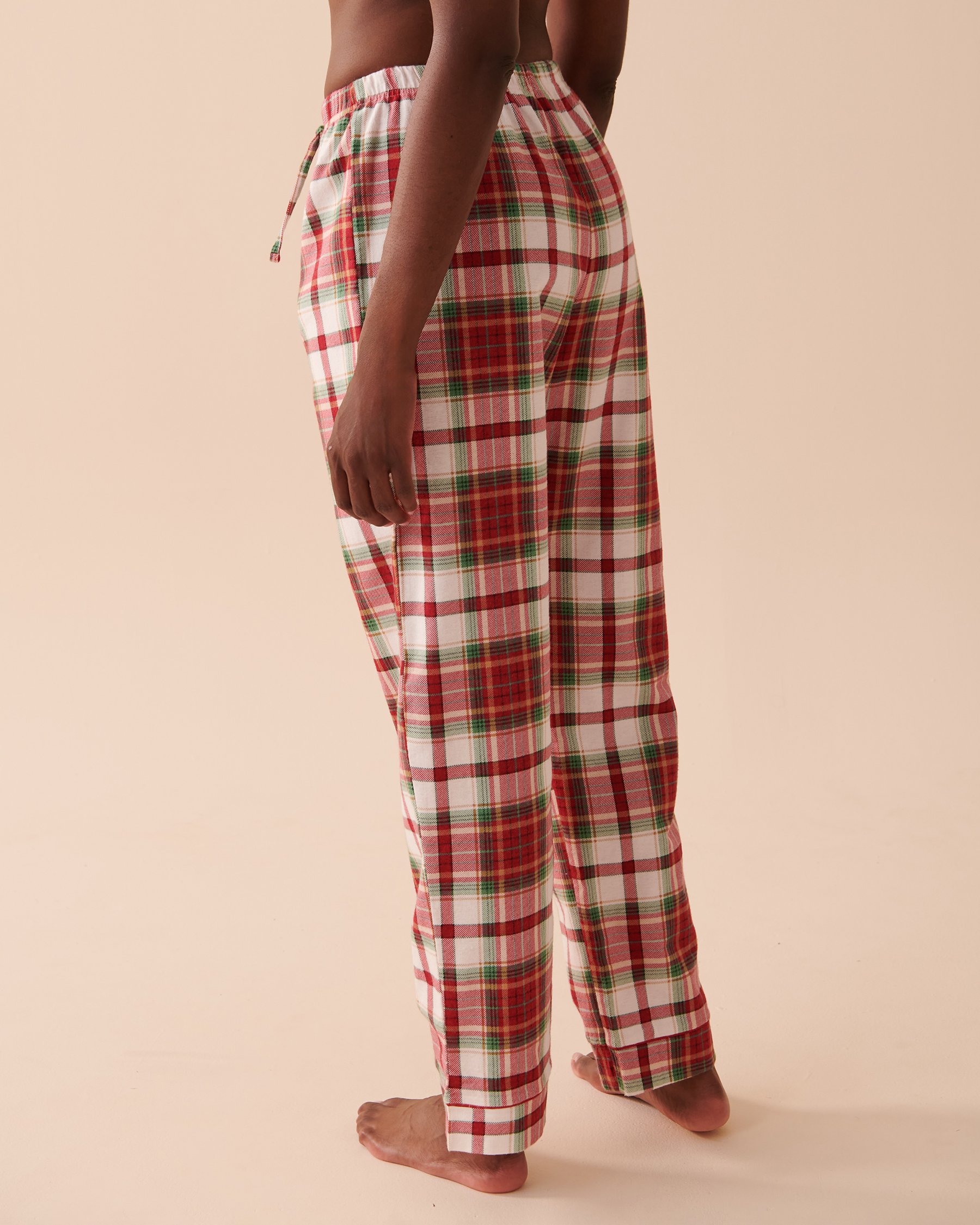 LA VIE EN ROSE Ensemble pyjama en flanelle à carreaux Carreaux rouges et verts 40400055 - Voir5