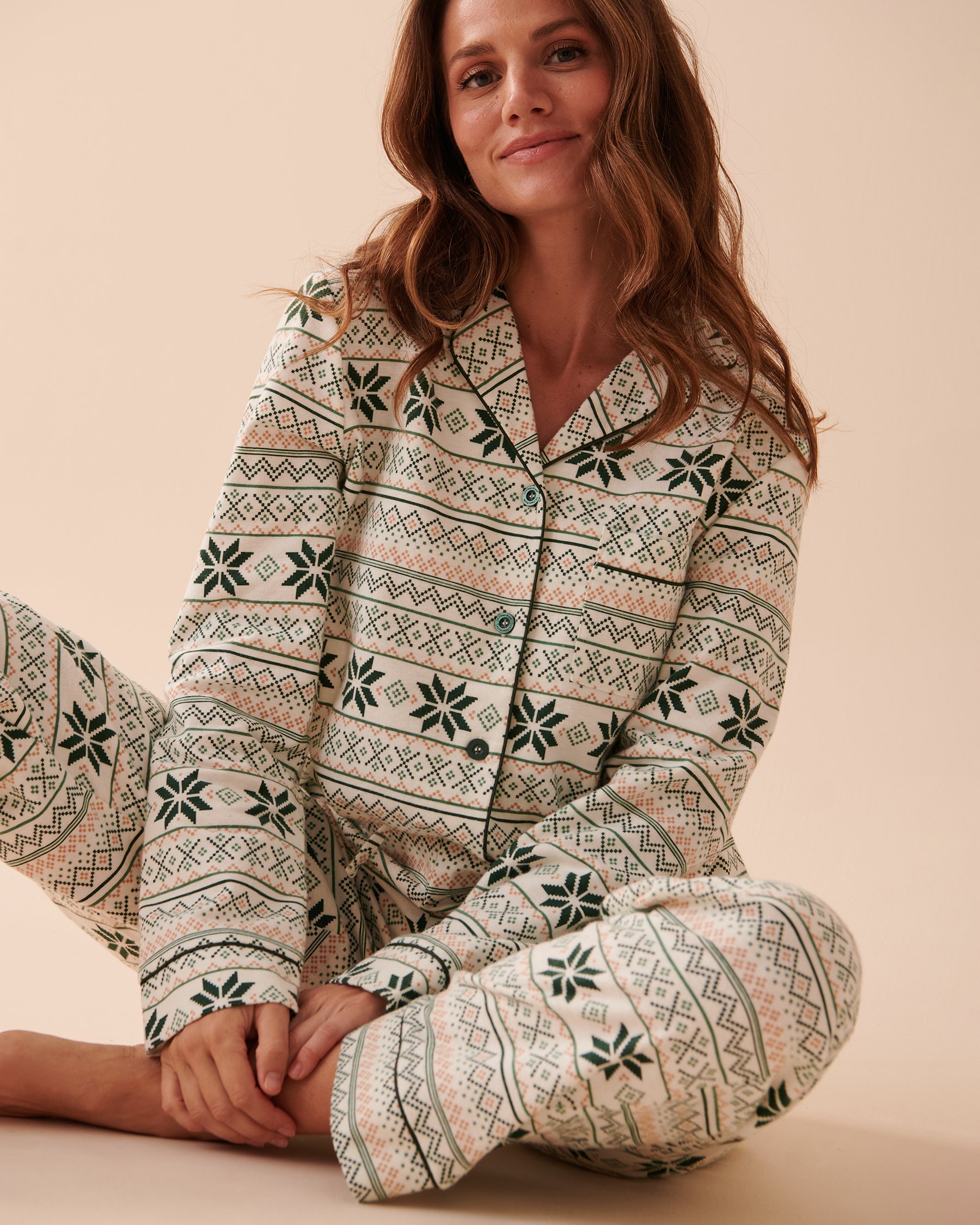 LA VIE EN ROSE Fair Isle Flannel PJ Set Light Green Fair Isle 40400055 - View1