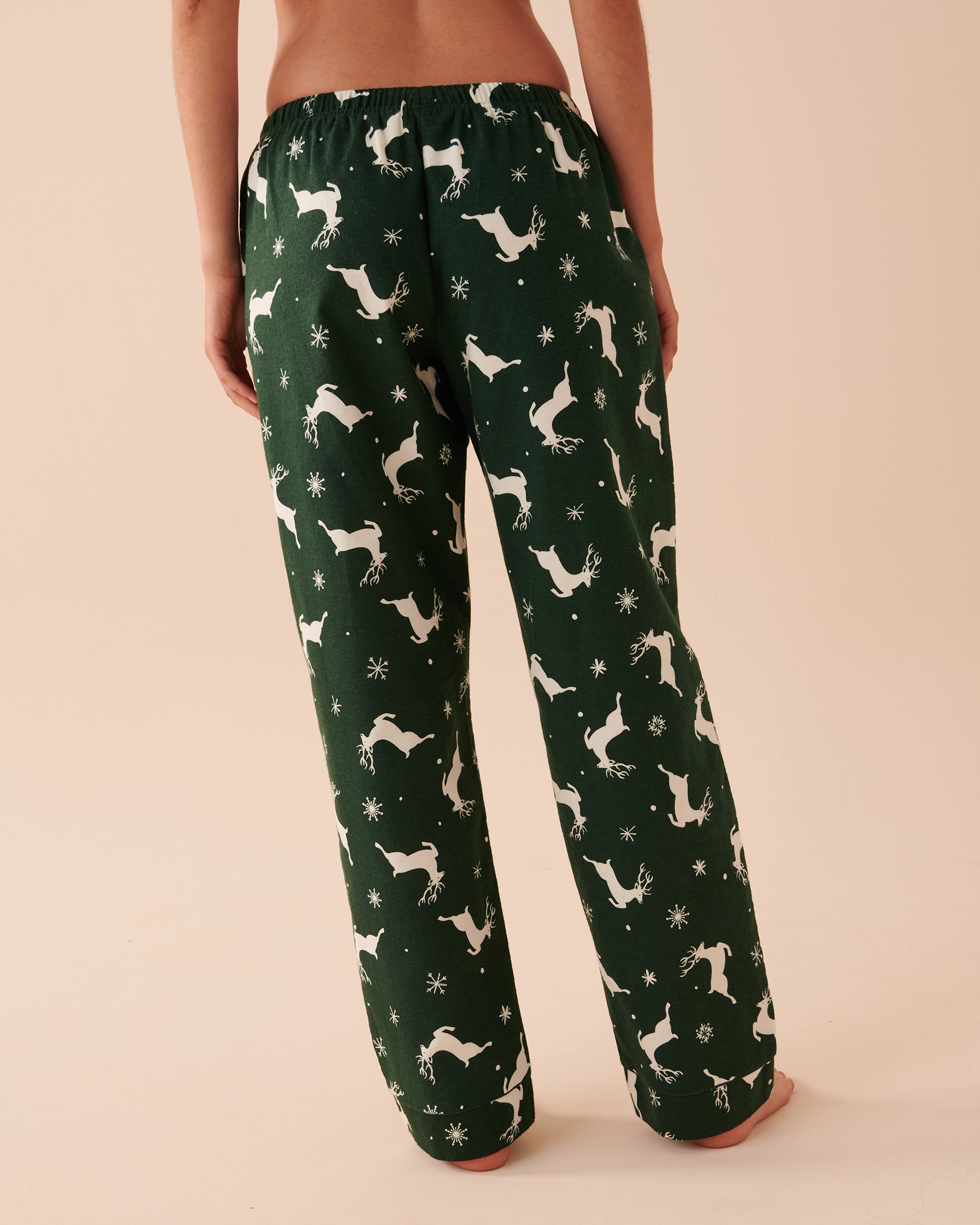 LA VIE EN ROSE Ensemble pyjama en flanelle imprimé animal Cerfs verts 40400055 - Voir5