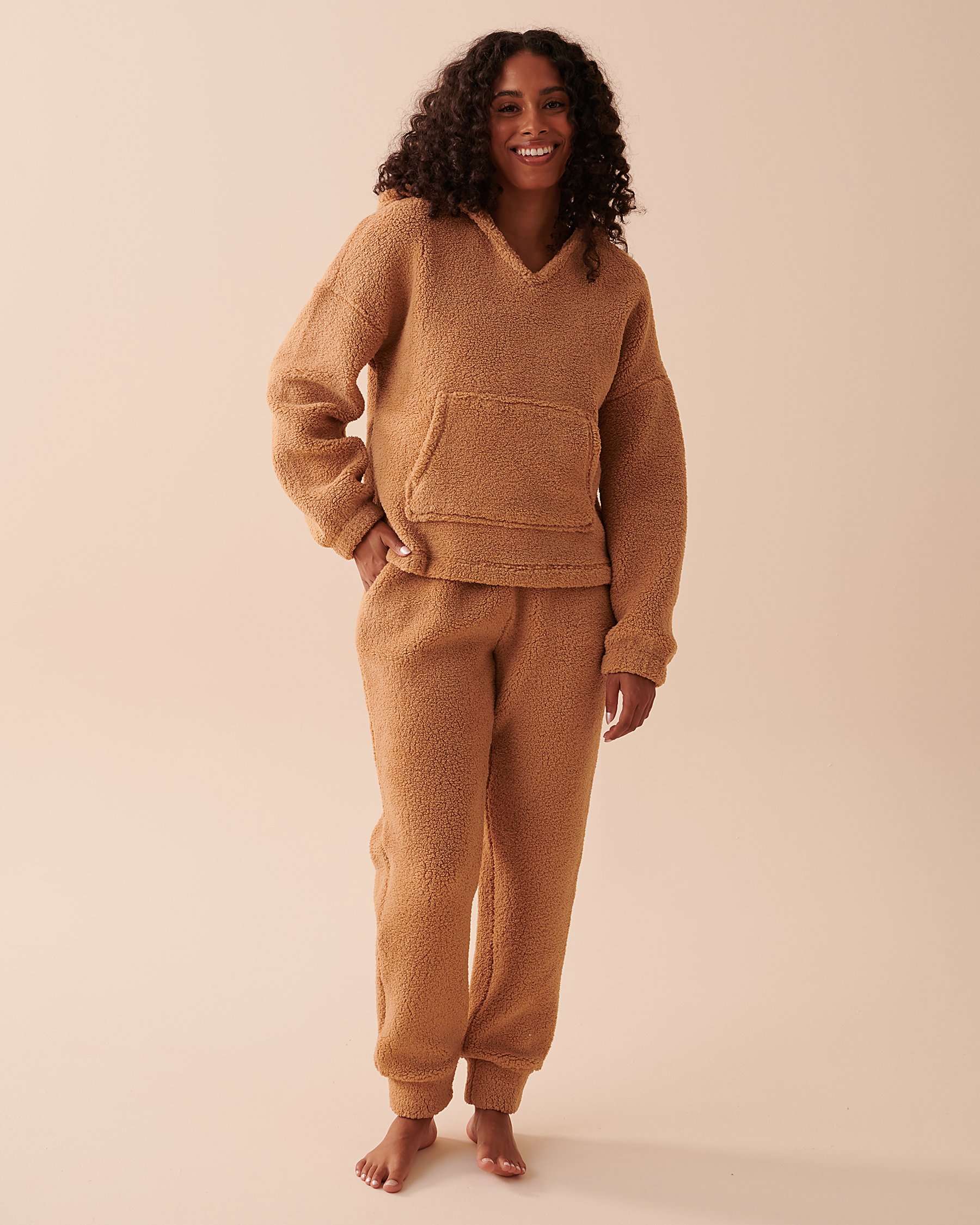 LA VIE EN ROSE Teddy Fur PJ Set Salted Caramel 40400062 - View3