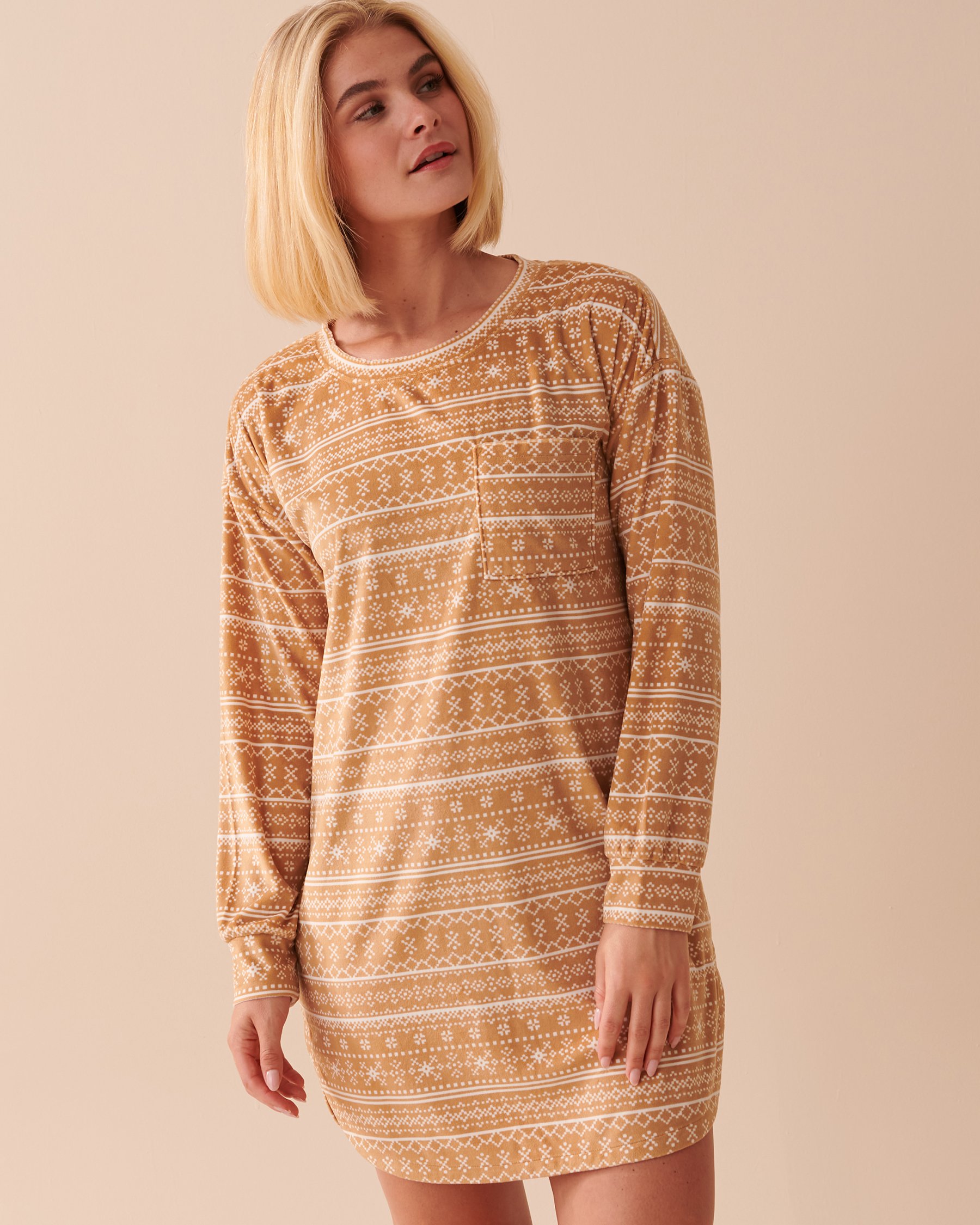 LA VIE EN ROSE Luxury Velour Long Sleeve Sleepshirt with Pocket Salted Caramel Fair Isle 40500305 - View1
