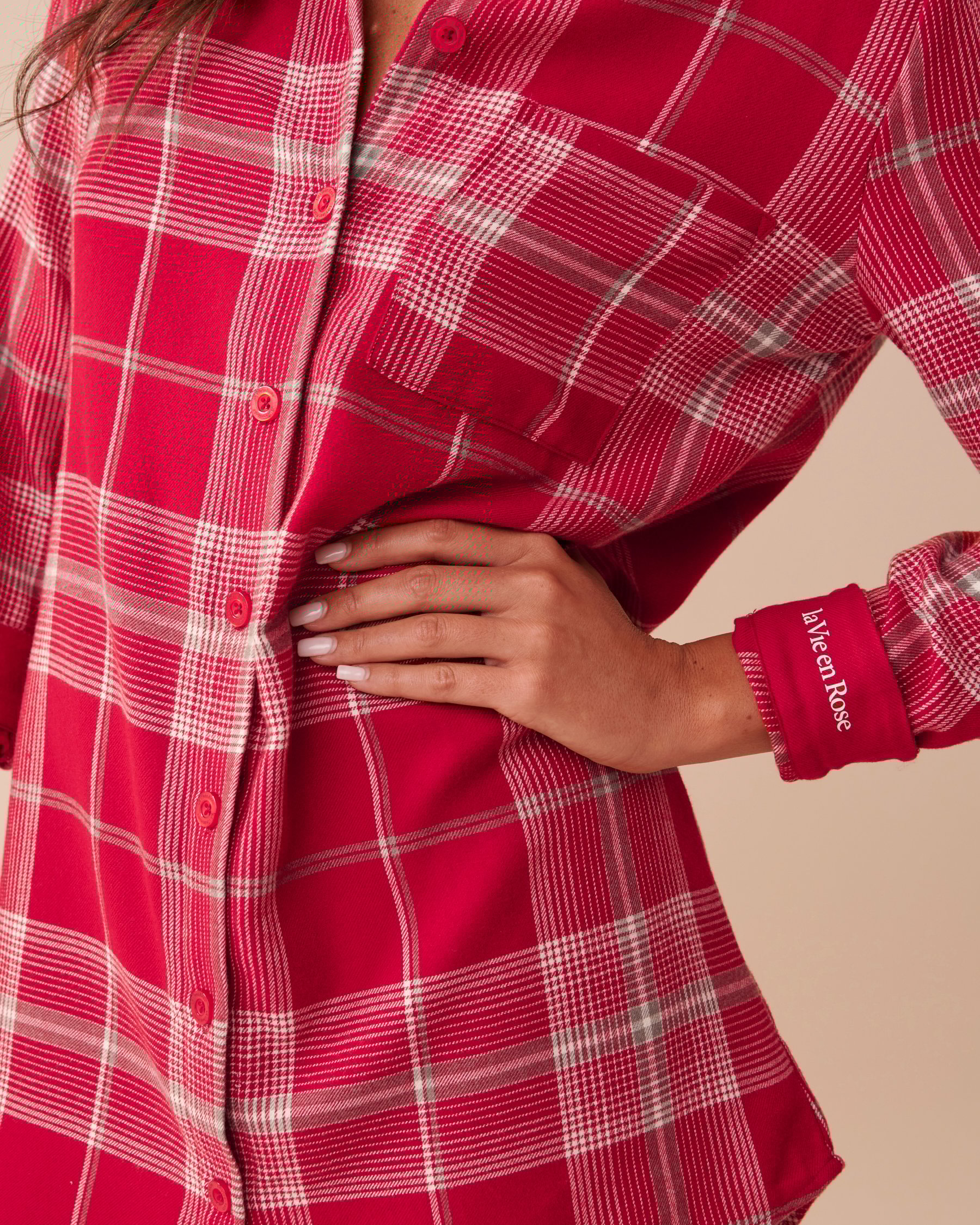 LA VIE EN ROSE Plaid Button-down Sleepshirt Red and White Plaid 40500308 - View3