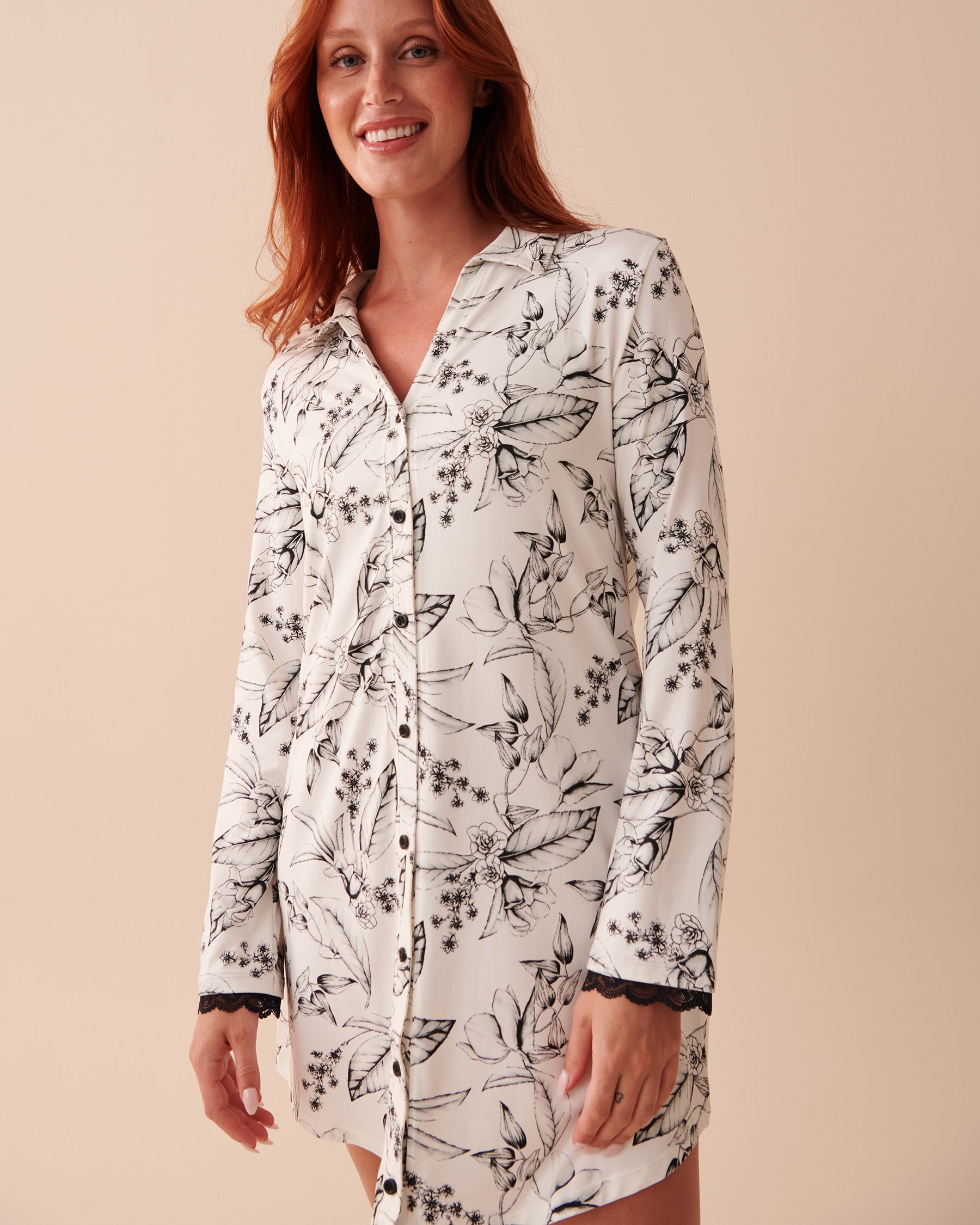 LA VIE EN ROSE Chemise de nuit à fleurs hivernales ultra douce Fleurs hivernales 40500319 - View4