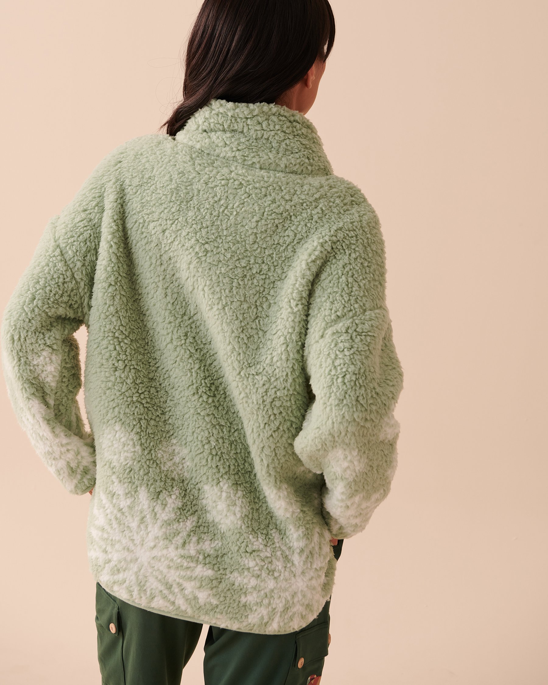 LA VIE EN ROSE Snowflakes Zip-Up Sherpa Sweatshirt Mint Creams 40600161 - View6