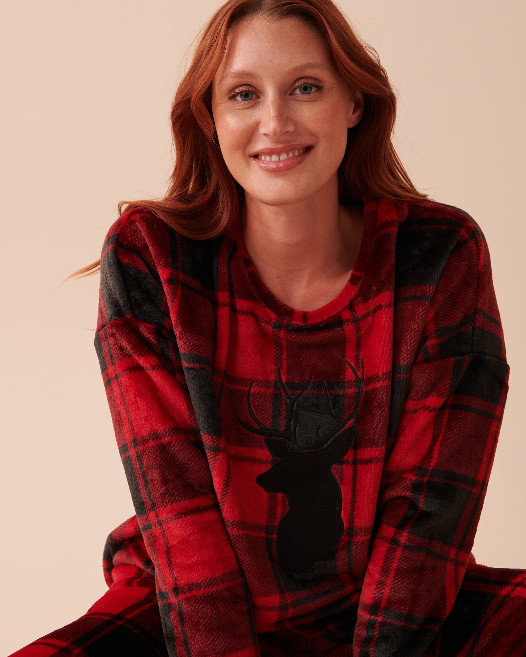 LA VIE EN ROSE Buffalo Plaid Soft Plush PJ Set Buffalo Plaid 40400061 - View2