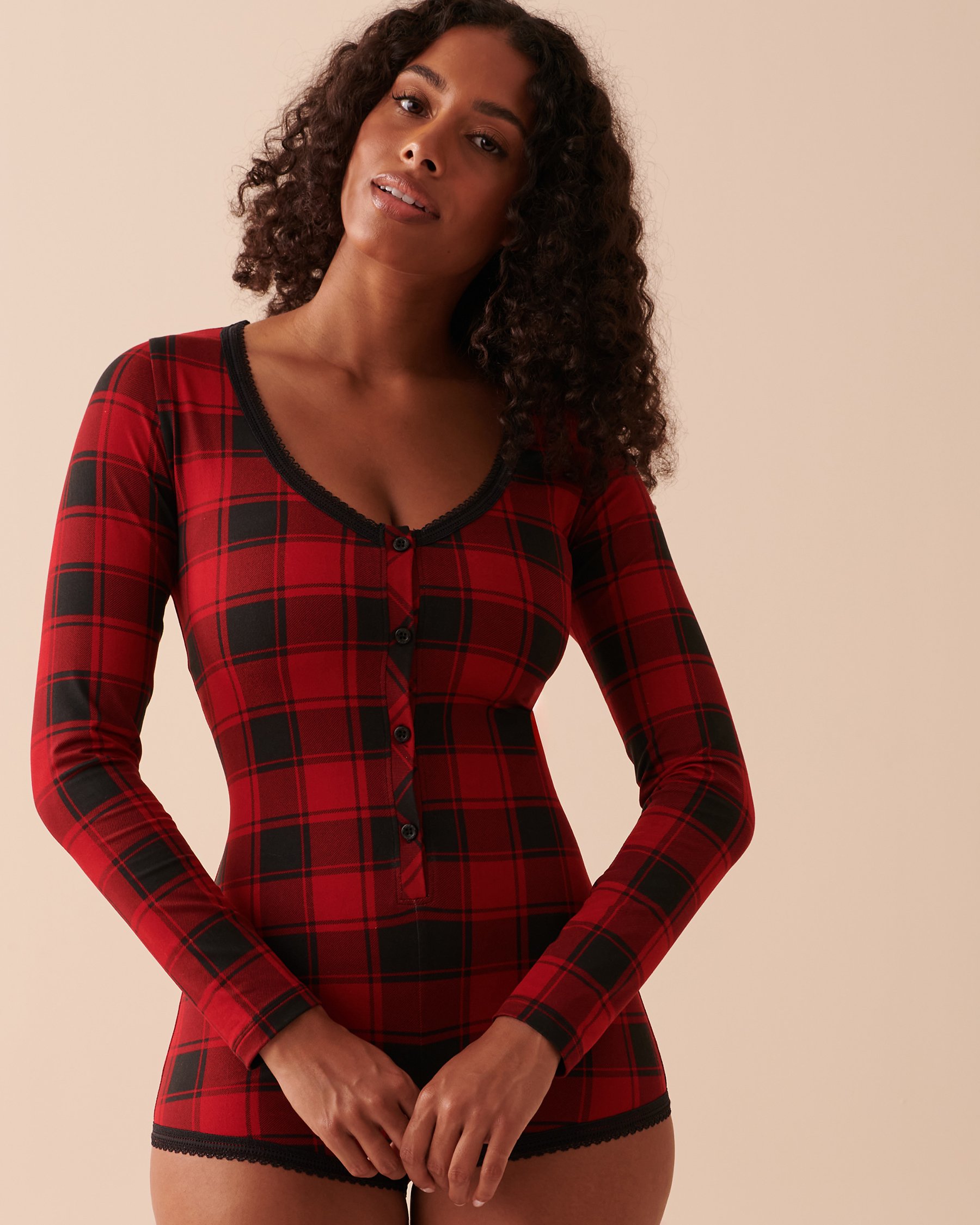 LA VIE EN ROSE Buffalo Plaid Super Soft Romper Buffalo Plaid 40300043 - View1