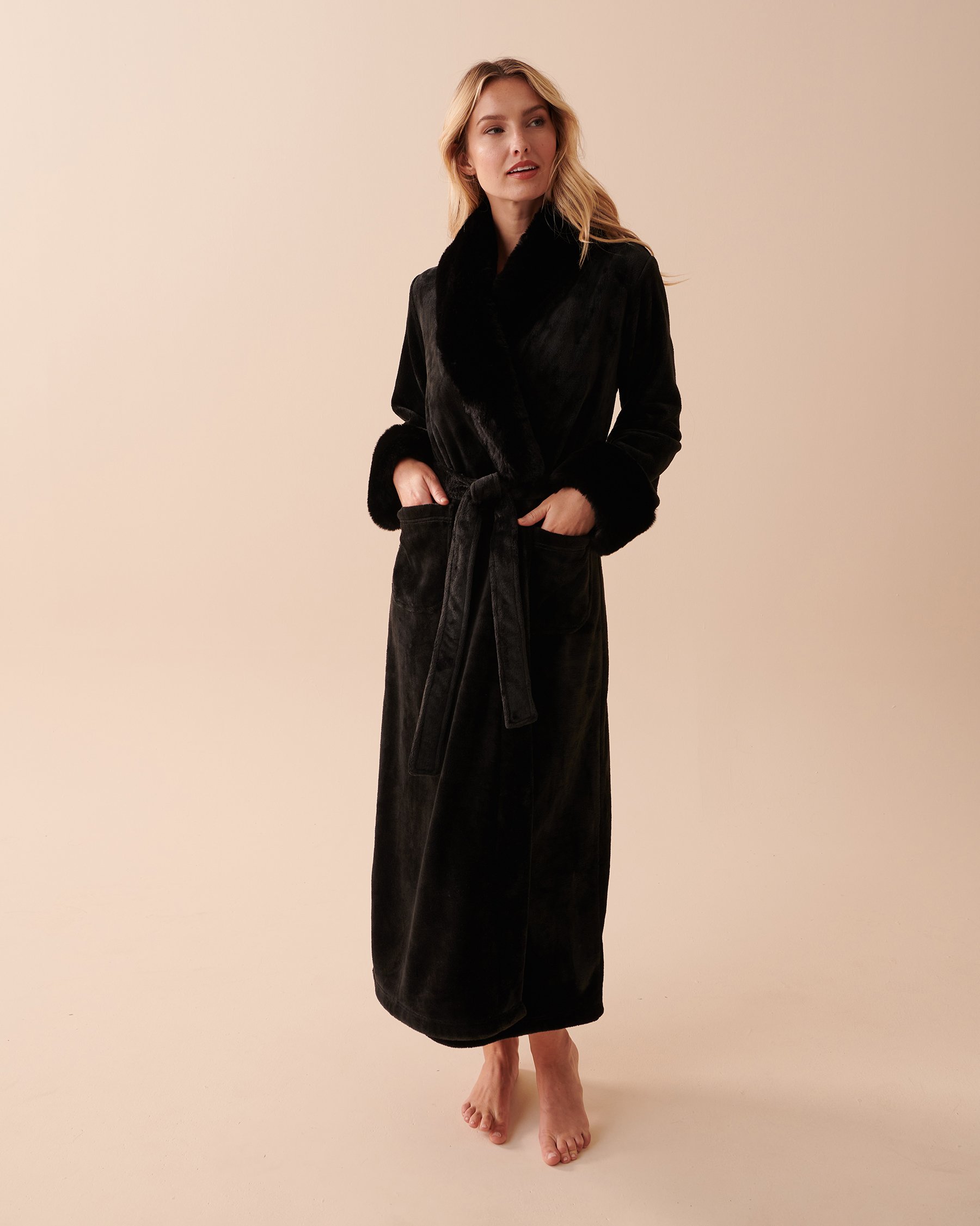 LA VIE EN ROSE Robe de chambre en peluche avec col en fausse fourrure Nuit étoilée 40600147 - View3