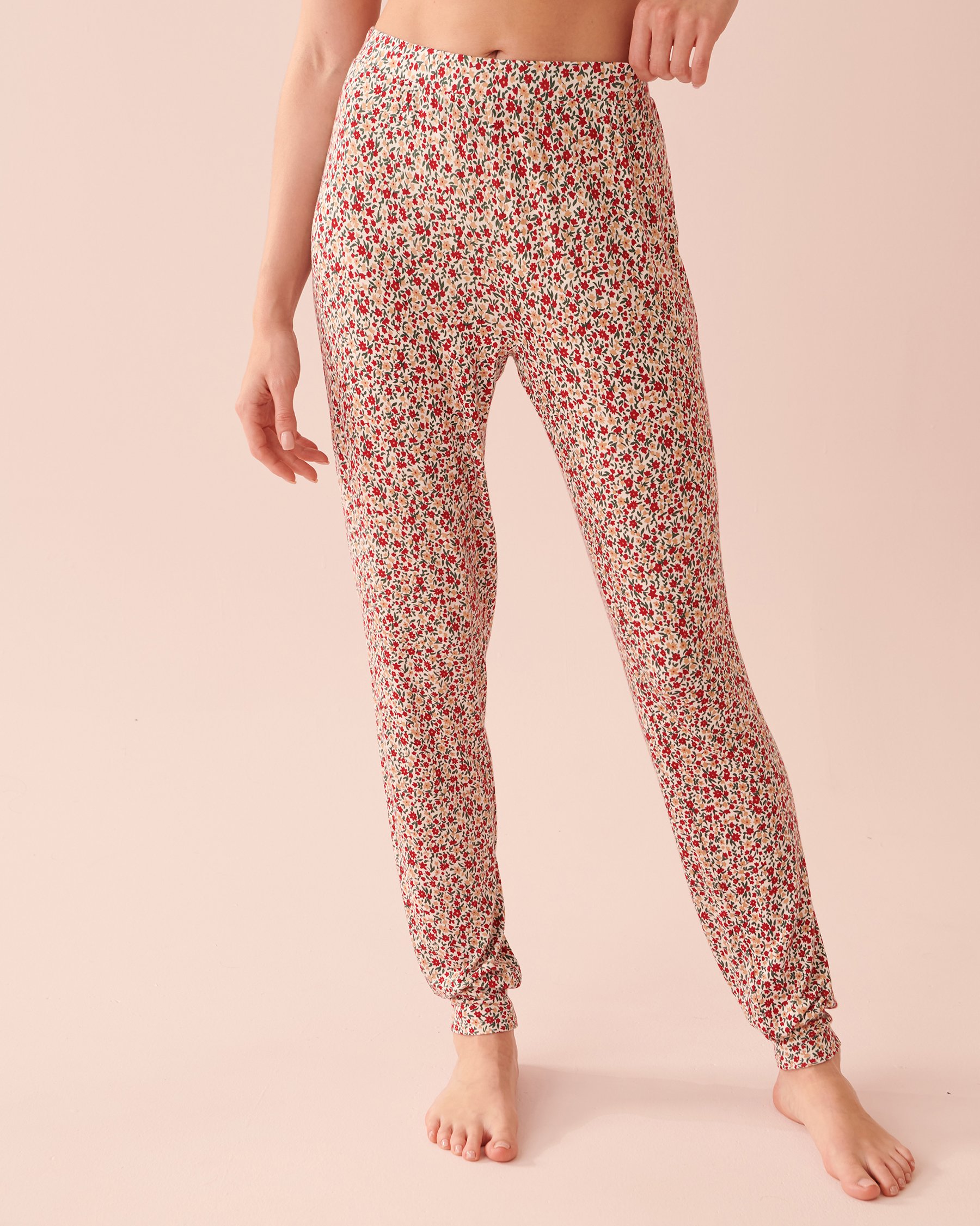 LA VIE EN ROSE Ensemble pyjama manches longues à fleurs Fleurs des fêtes 40400058 - Voir4