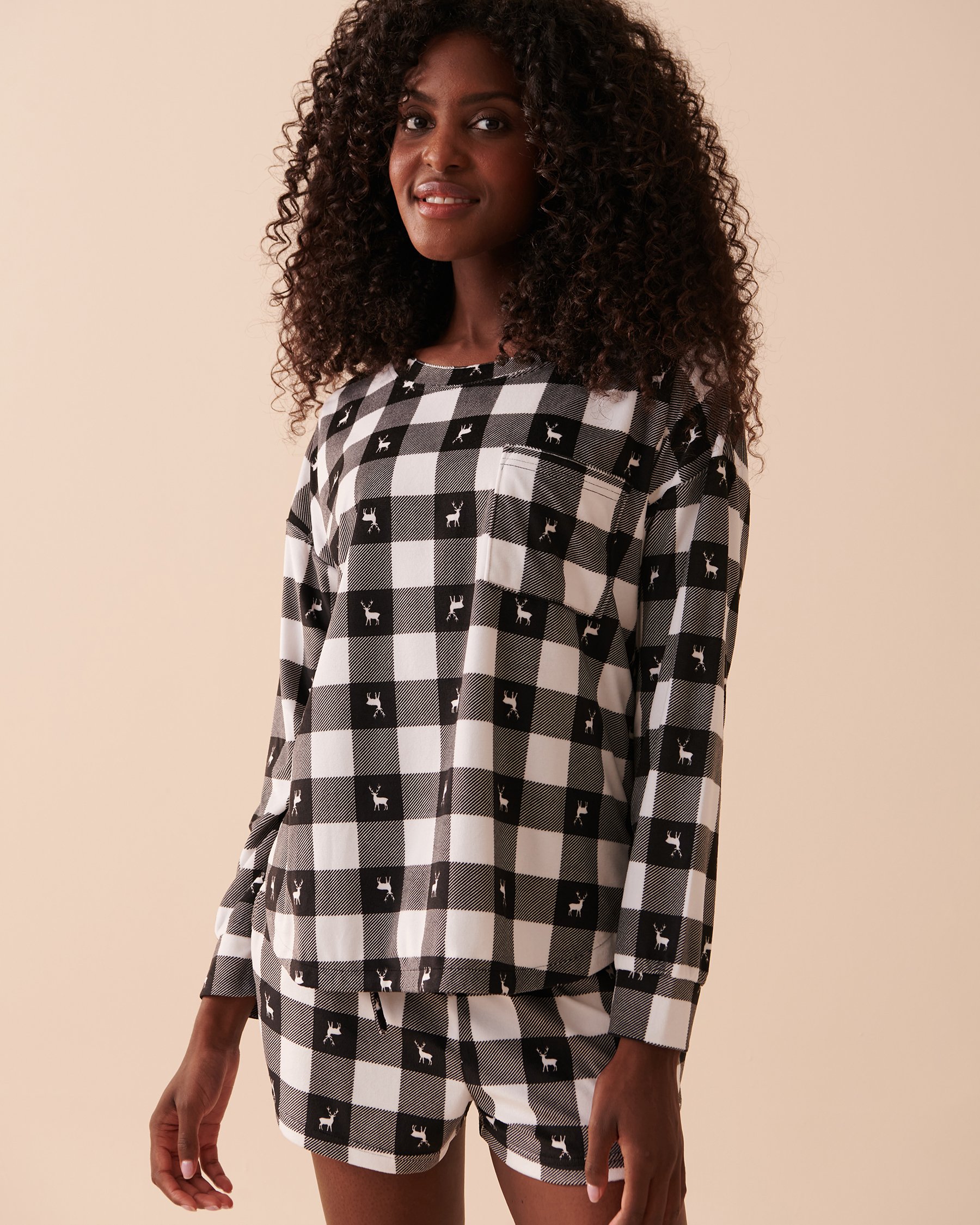 LA VIE EN ROSE Luxury Velour Long Sleeve Shirt with Pocket Deer Plaid 40100493 - View4