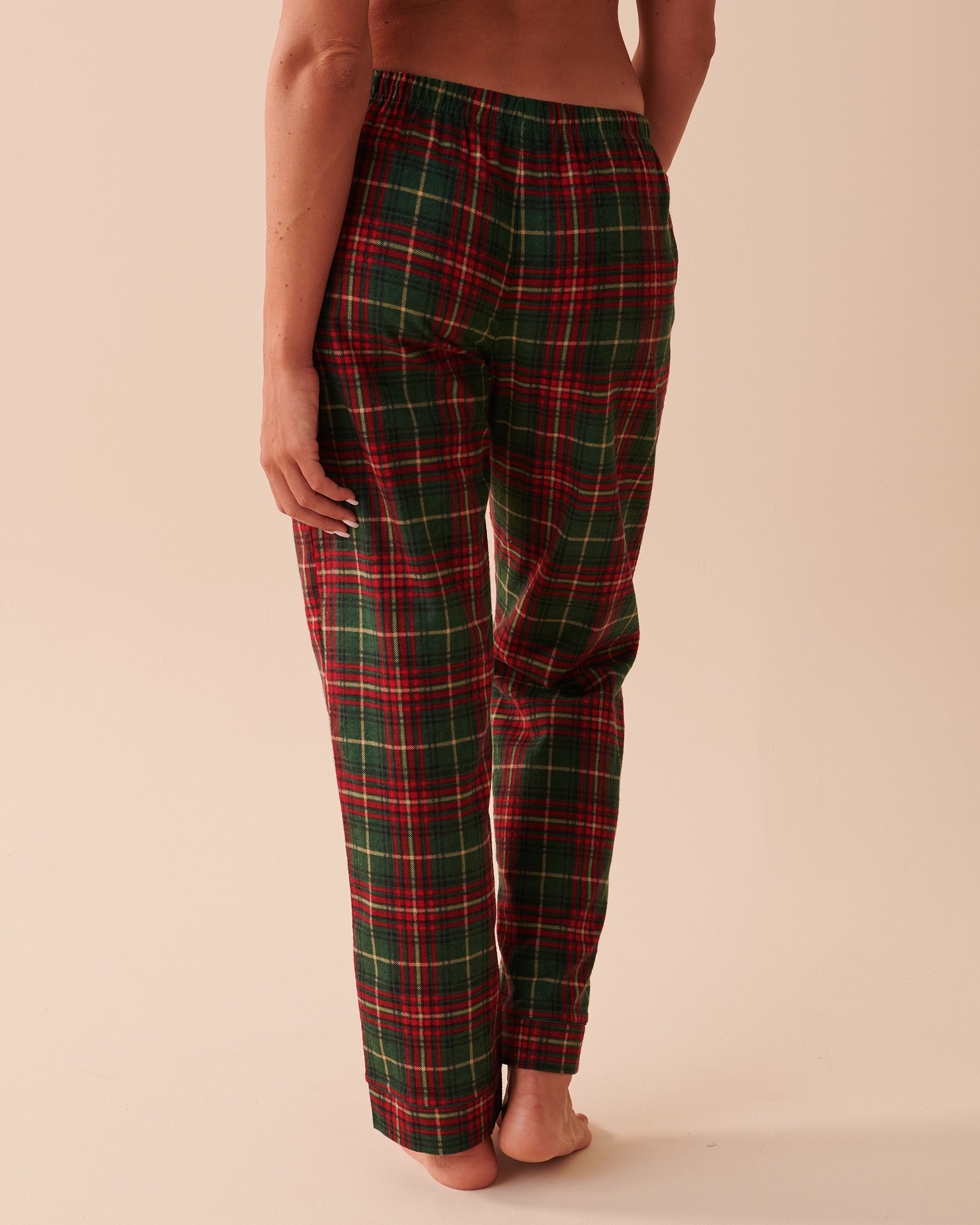LA VIE EN ROSE Plaid Flannel PJ Set Crimson Green Plaid 40400055 - View6