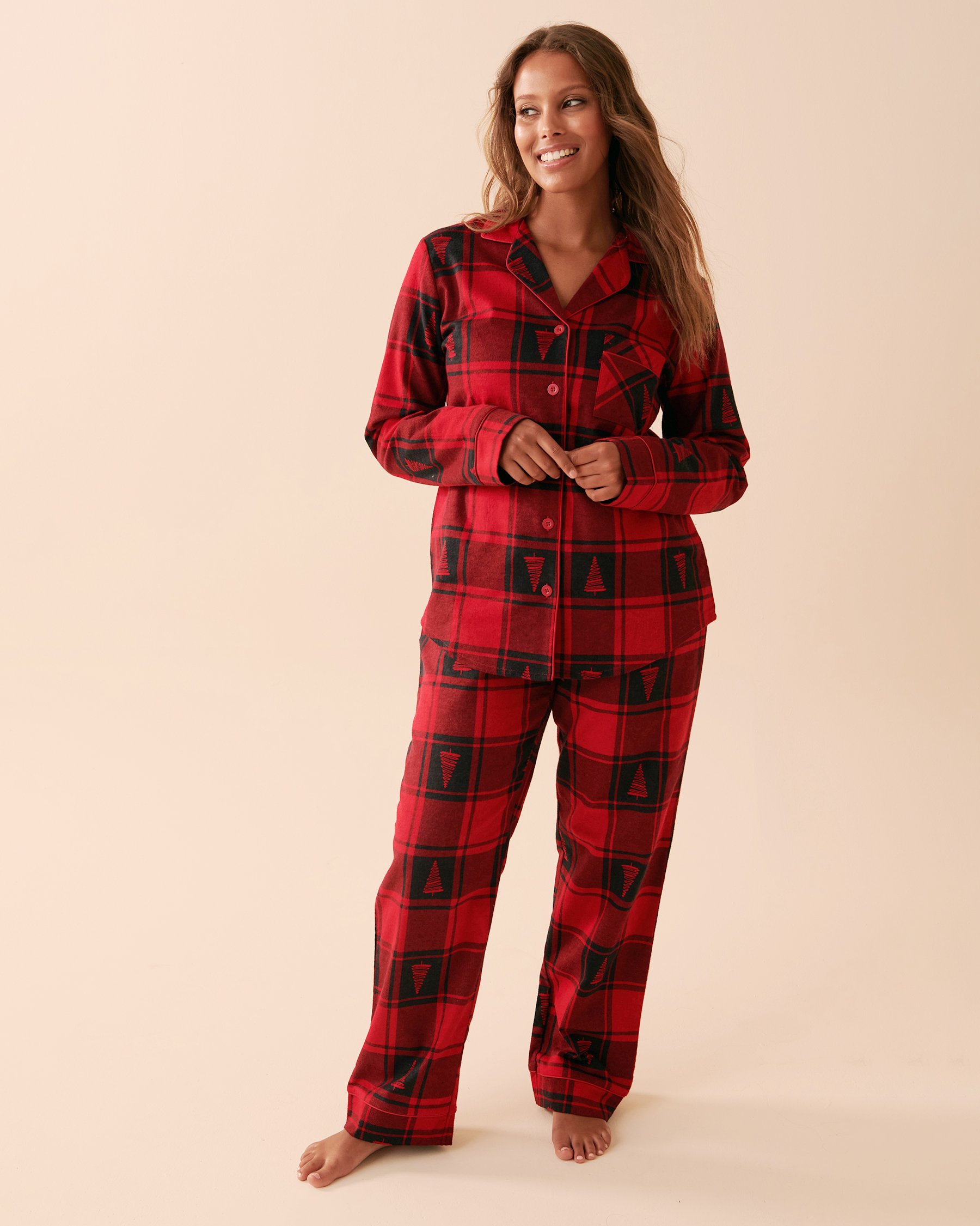 LA VIE EN ROSE Plaid Flannel PJ Set Red Fir Plaid 40400055 - View2