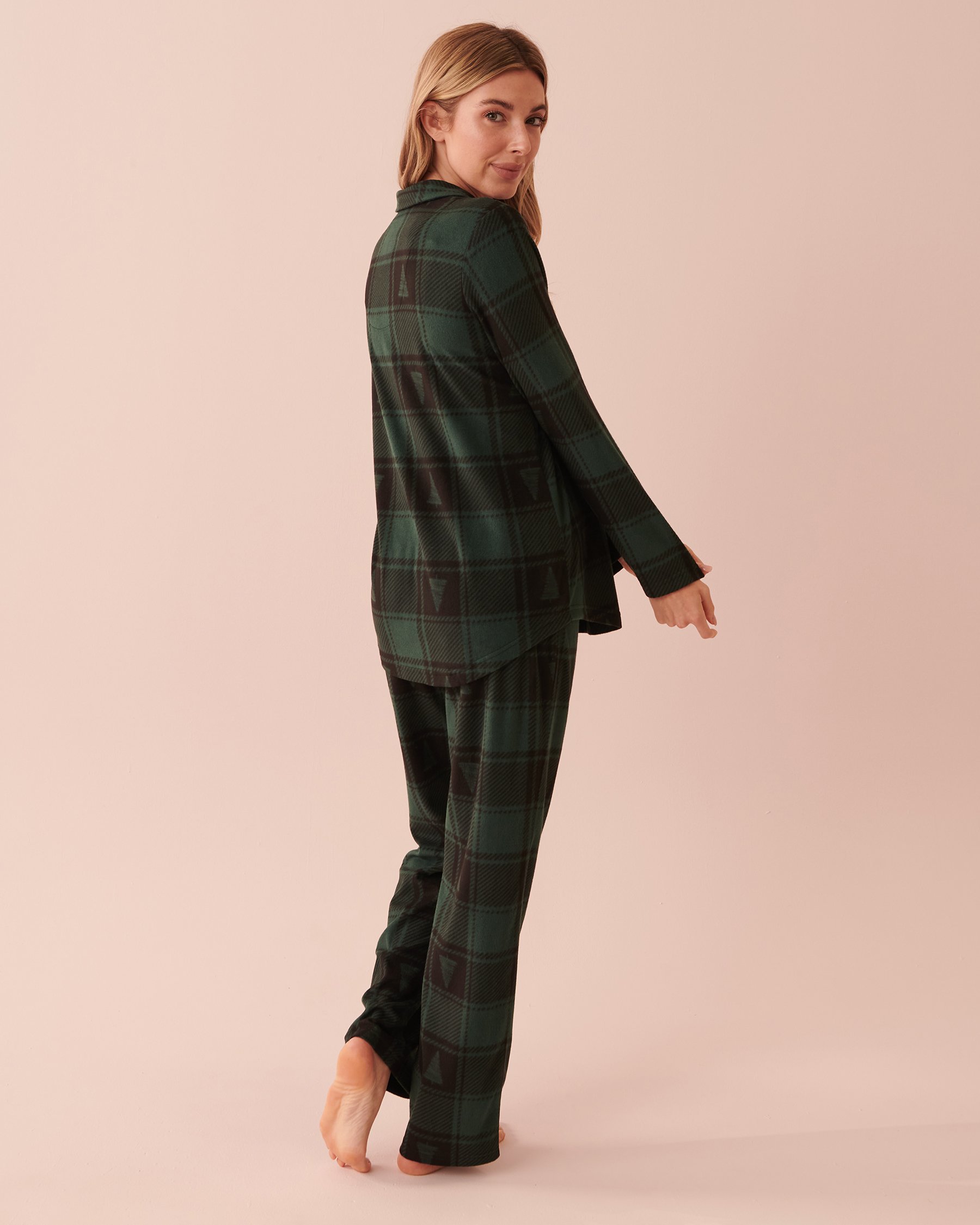 LA VIE EN ROSE Plaid Micropolar PJ Set Evergreen Plaid 40400054 - View4