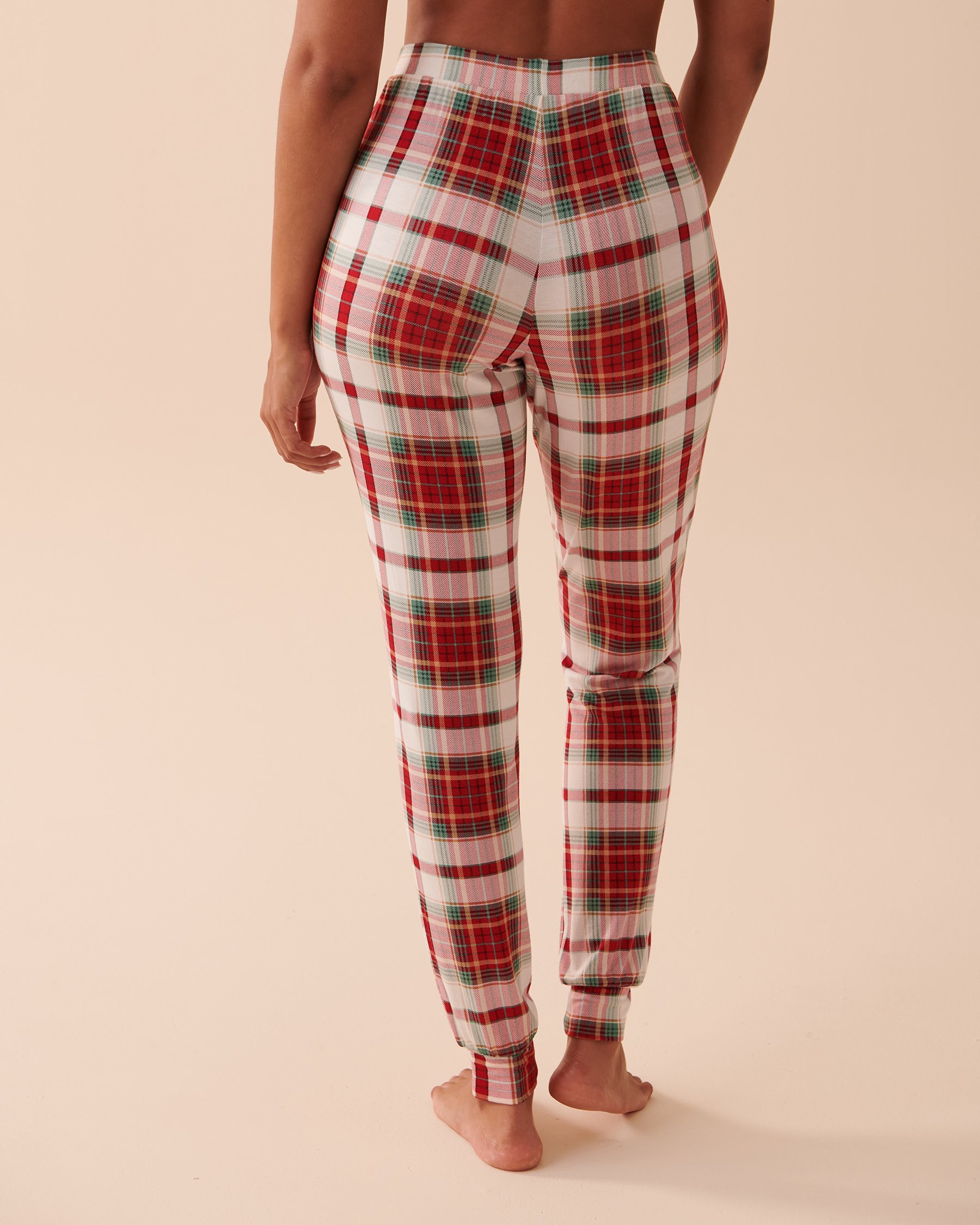 LA VIE EN ROSE Ensemble pyjama manches longues à carreaux Carreaux rouges et verts 40400058 - Voir10