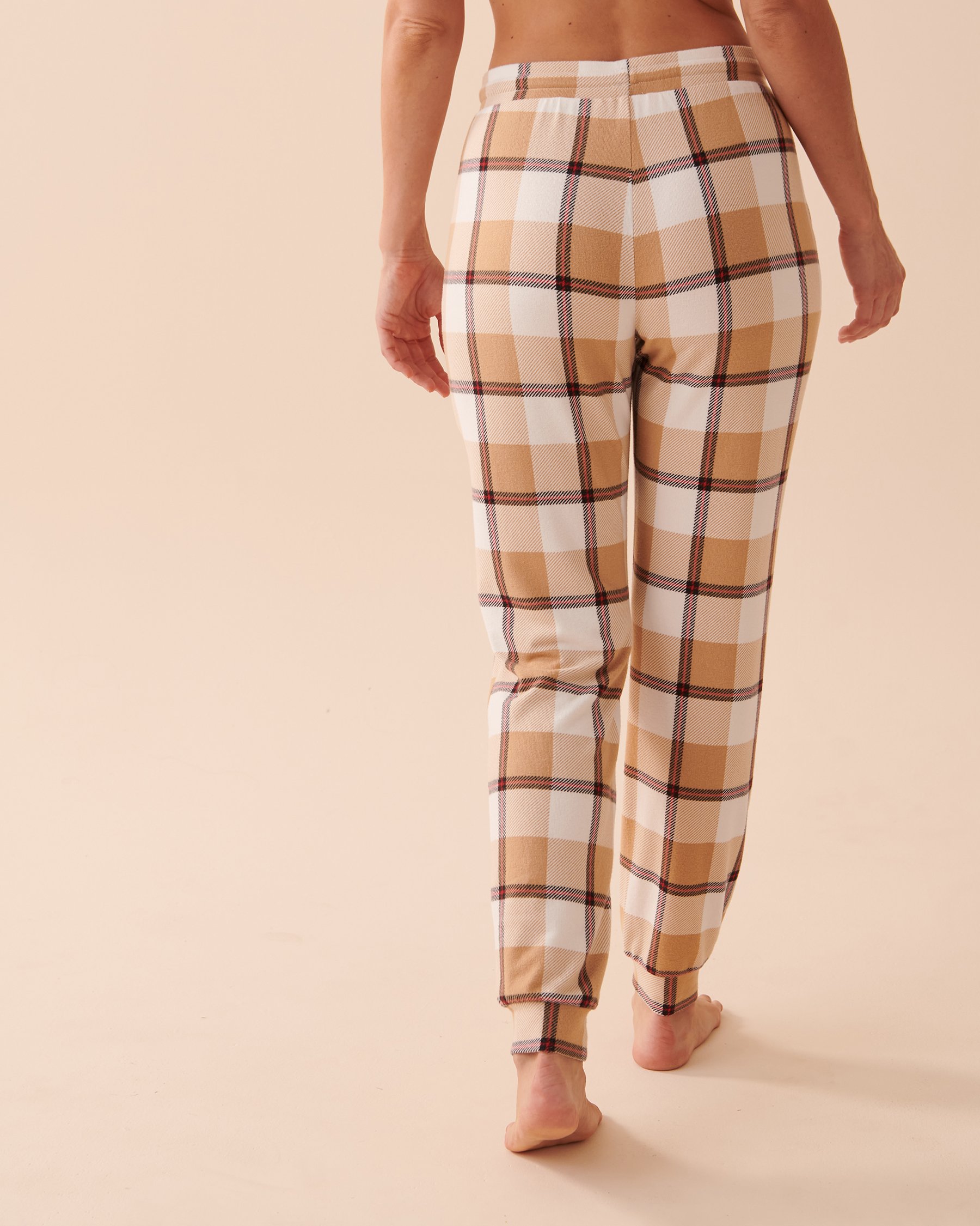 LA VIE EN ROSE Recycled Fibers Fitted Pajama Pants Caramel Plaid 40200491 - View2