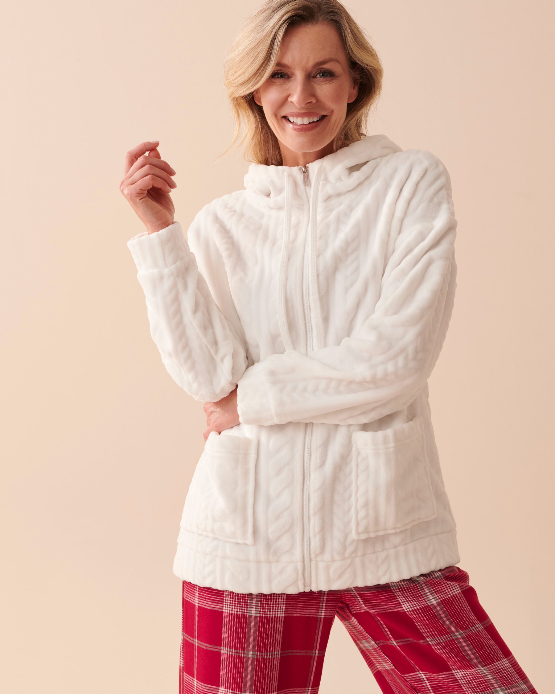 LA VIE EN ROSE Recycled Fibers Knit Effect Soft Hooded Cardigan Snow White 40600162 - View1