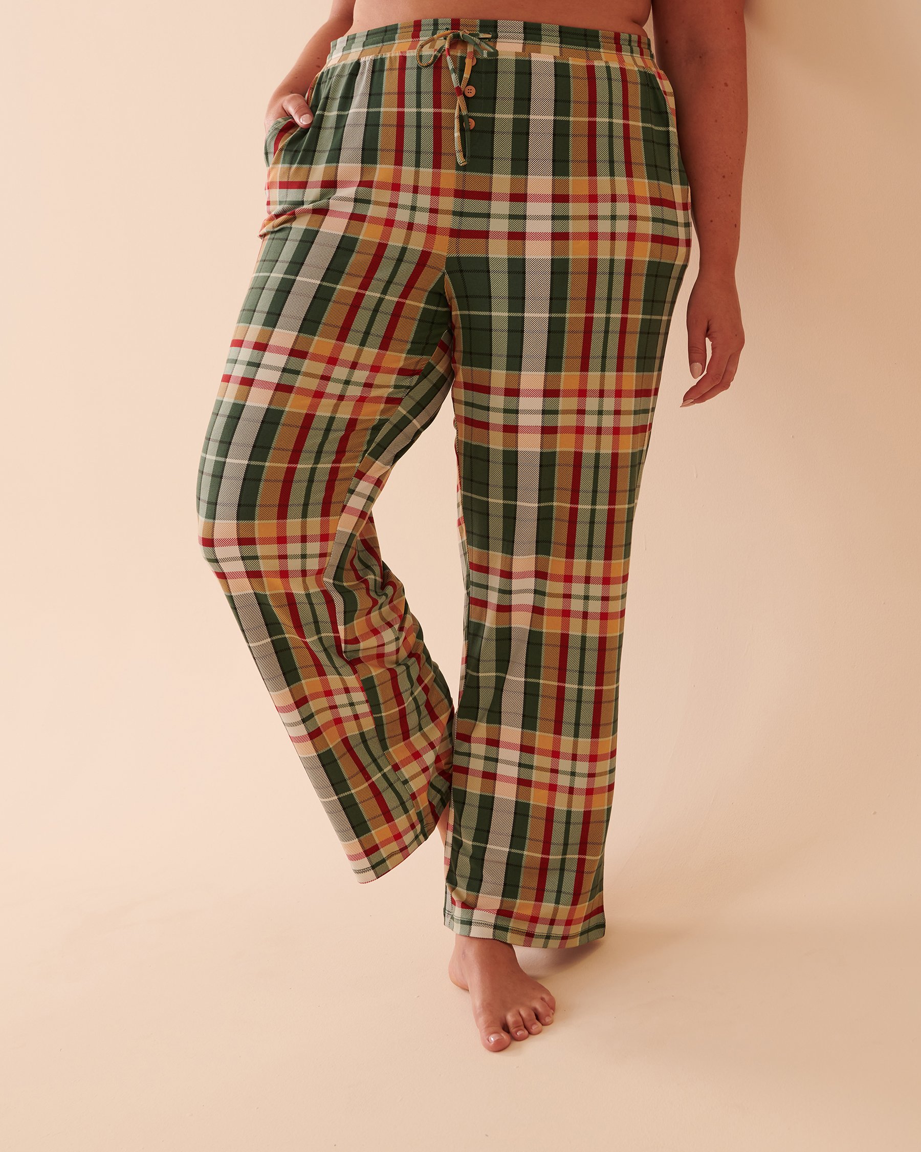 LA VIE EN ROSE Super Soft Plaid Pajama Pants Green and Caramel Plaid 40200509 - View3