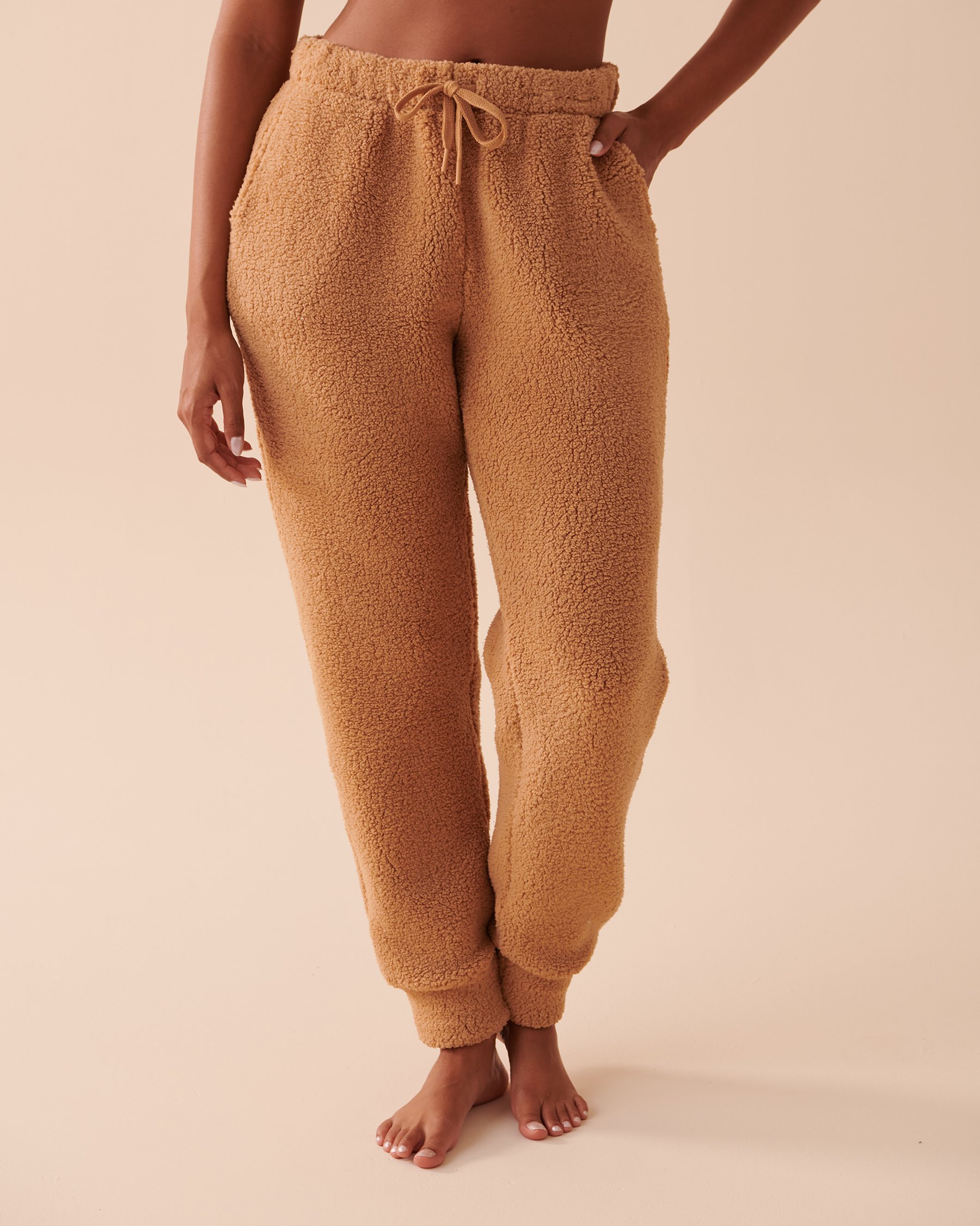 LA VIE EN ROSE Teddy Fur PJ Set Salted Caramel 40400062 - View4