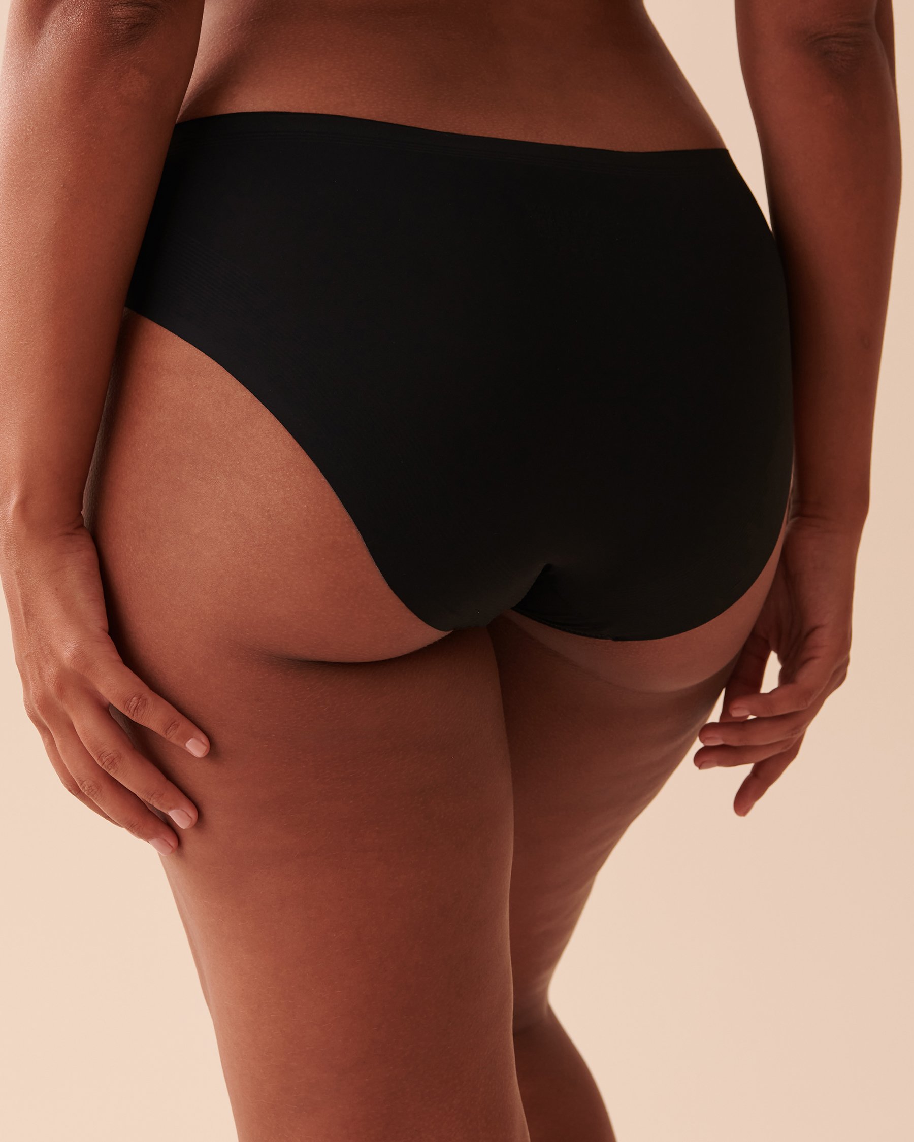 LA VIE EN ROSE Microfiber and Shimmering Lace Sleek Back Bikini Panty Salted Caramel 20300262 - View2