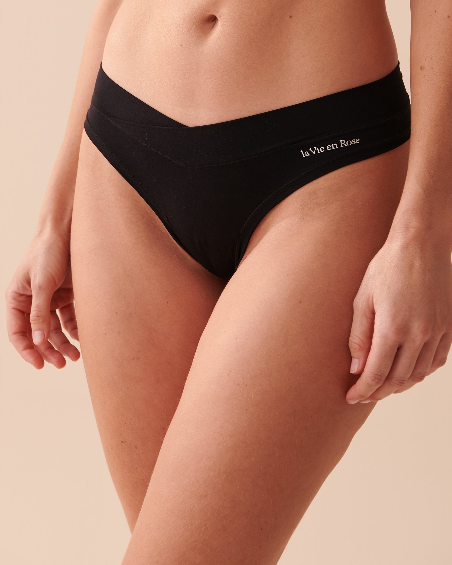 LA VIE EN ROSE Perfect Fit Thong Panty Starry Night 20200416 - View1