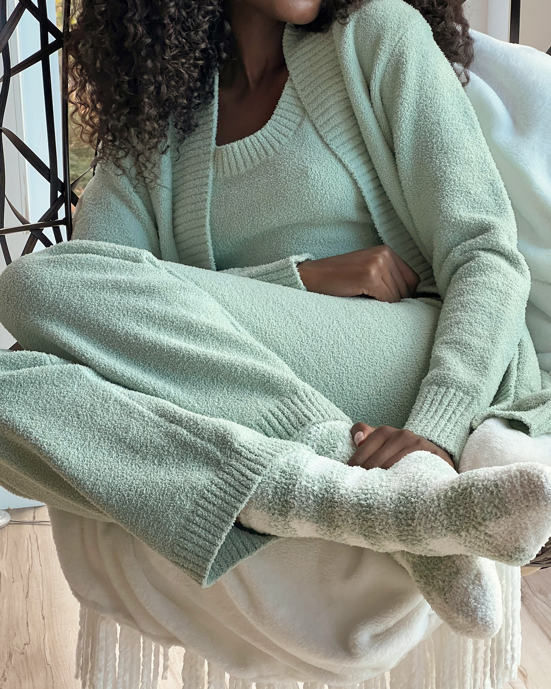 LA VIE EN ROSE Pantalon ajusté en chenille Crème de menthe 50200063 - View5