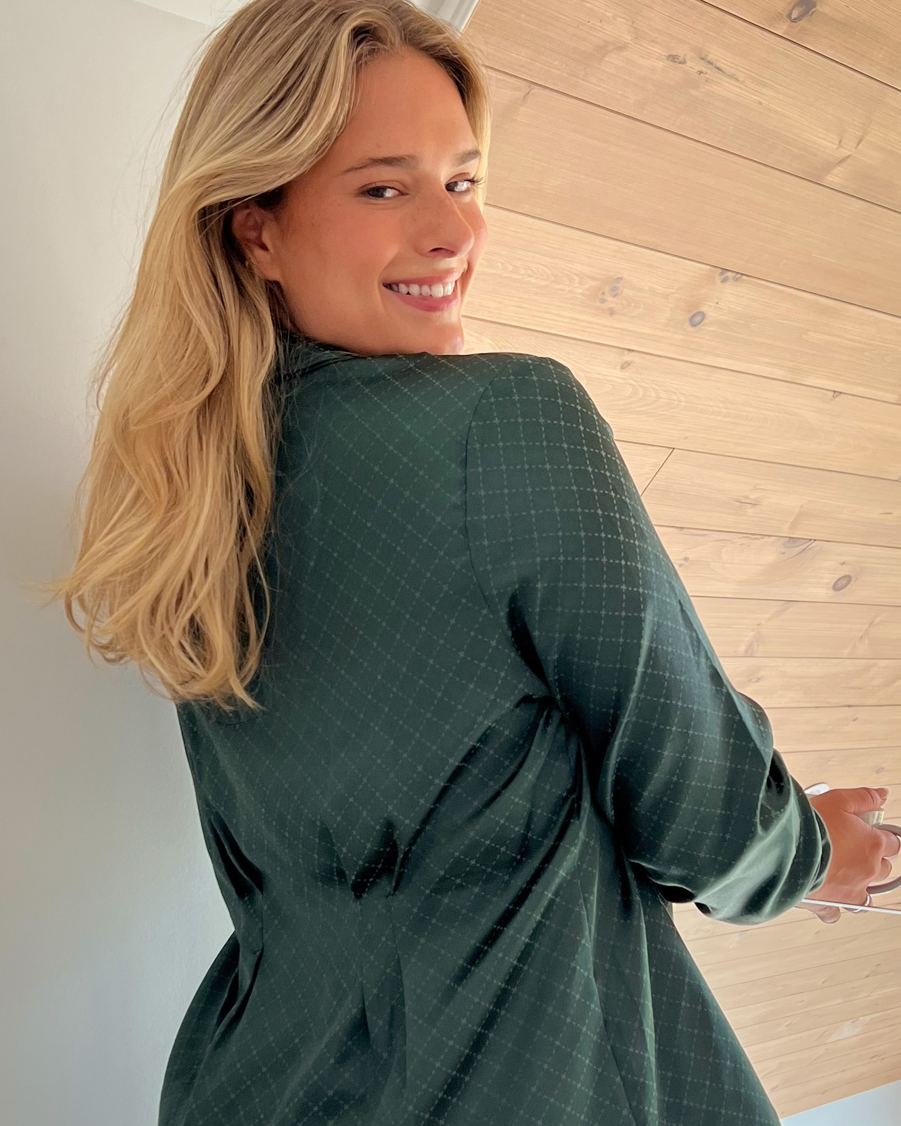 LA VIE EN ROSE Jacquard Satin Pajama Set Pine Green 60400031 - View7